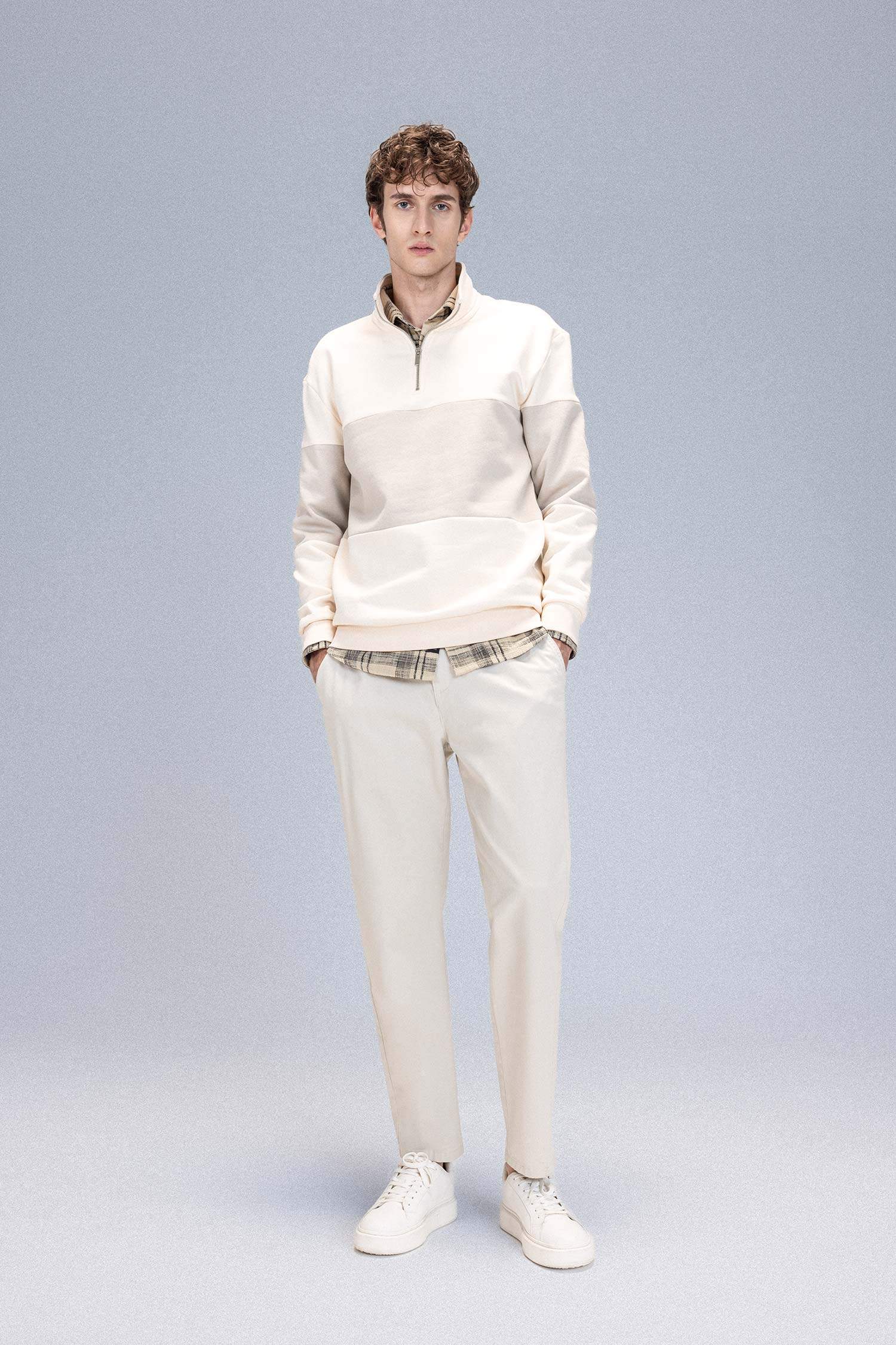 Comfort Regular Fit Rahat Kalıp Dik Yaka Fermuarlı Çizgili Kalın Sweatshirt