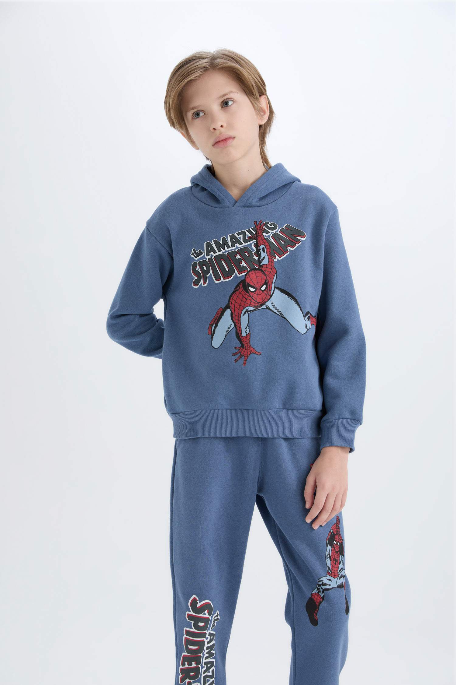 Boy Marvel Comics Hooded Sweatshirt Sweatpants 2 Piece Set