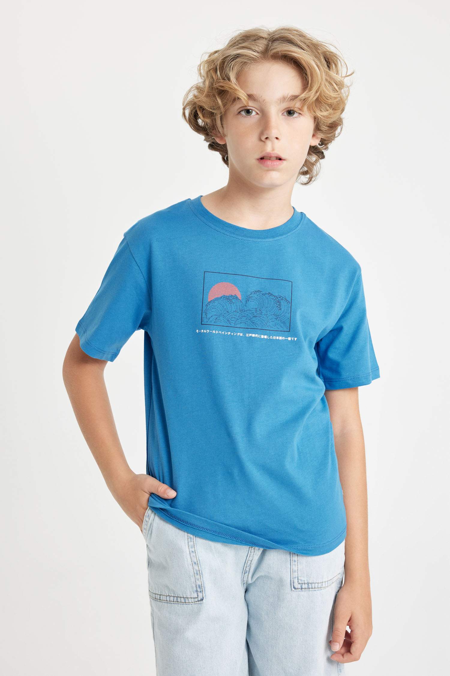 Erkek Çocuk Bisiklet Yaka Sırt Baskılı Kısa Kollu Tişört