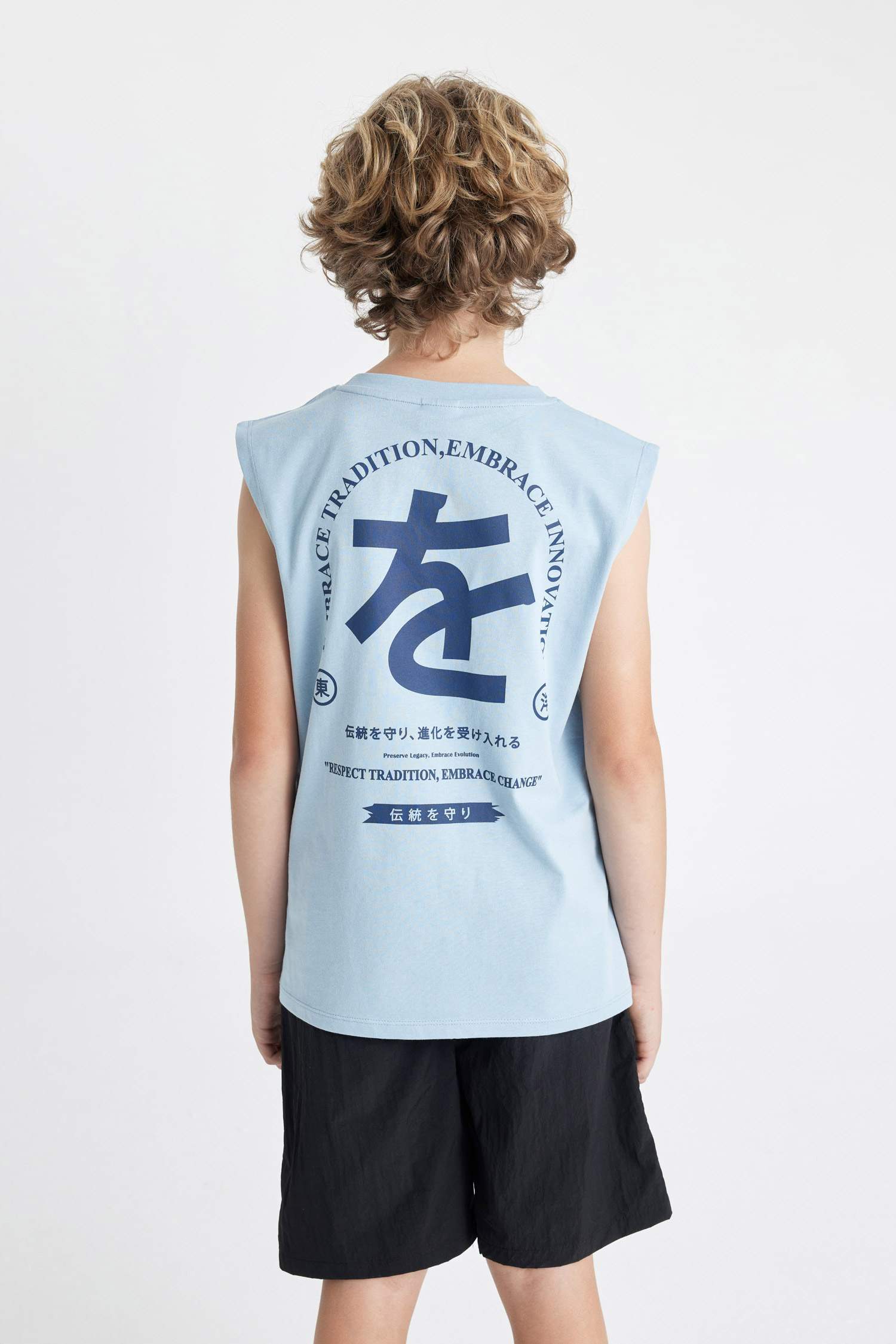 Boy Crew Neck Printed Sleeveless T-Shirt