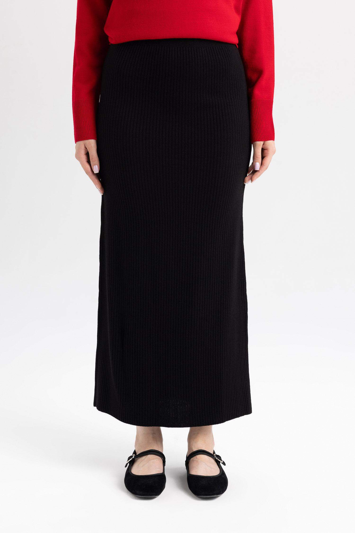 Regular Fit Beli Lastikli Basic Düz Siyah Triko Maxi Etek