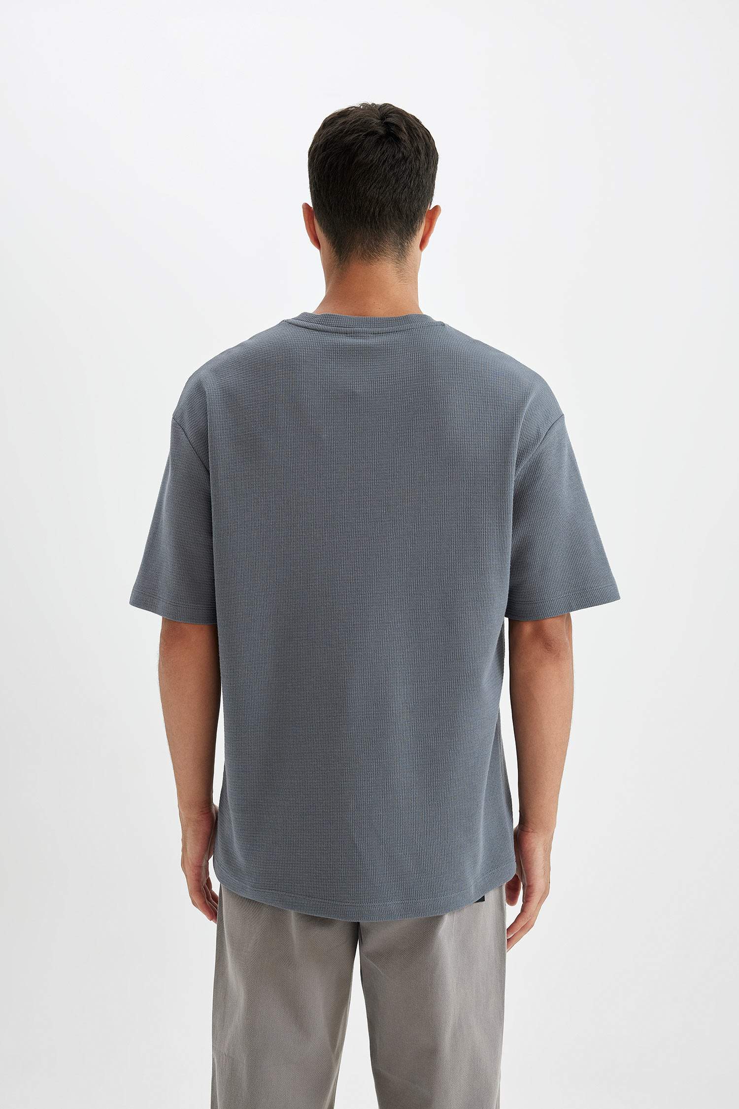 %100 Pamuk Relax Fit Bisiklet Yaka Kısa Kollu Basic Düz Tişört