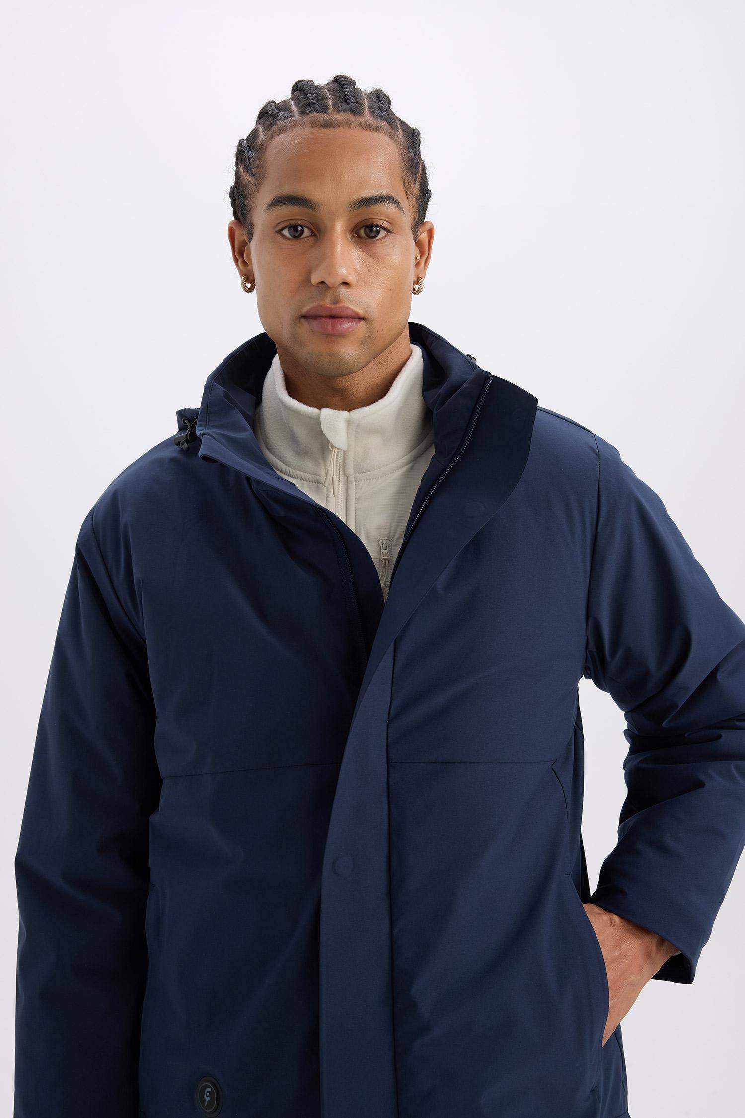 DeFactoFit Bluetooth Isıtıcılı Su İtici Kapüşonlu Fermuarlı Rüzgar Geçirmez Mont