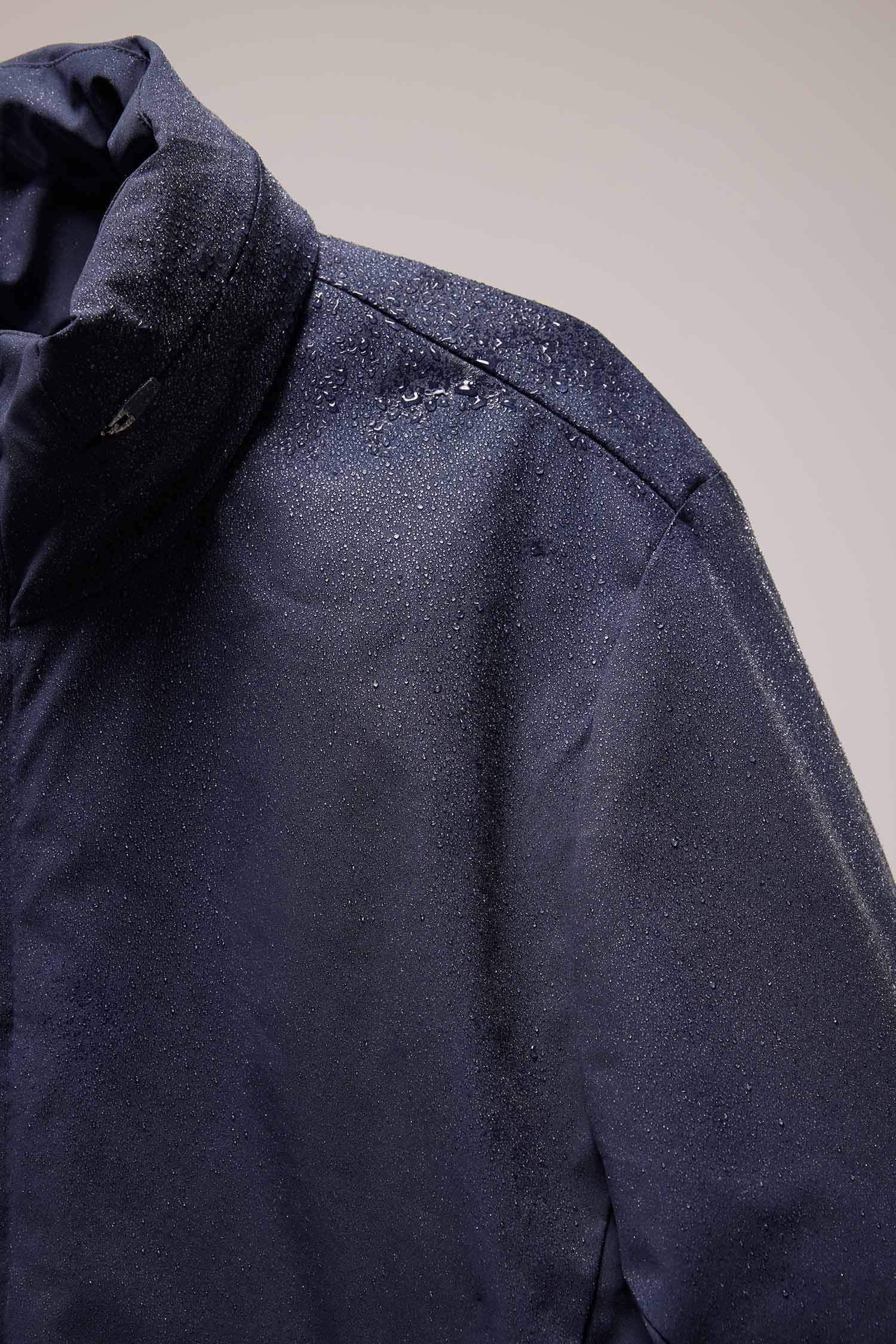 DeFactoFit Bluetooth Isıtıcılı Su İtici Kapüşonlu Fermuarlı Rüzgar Geçirmez Mont