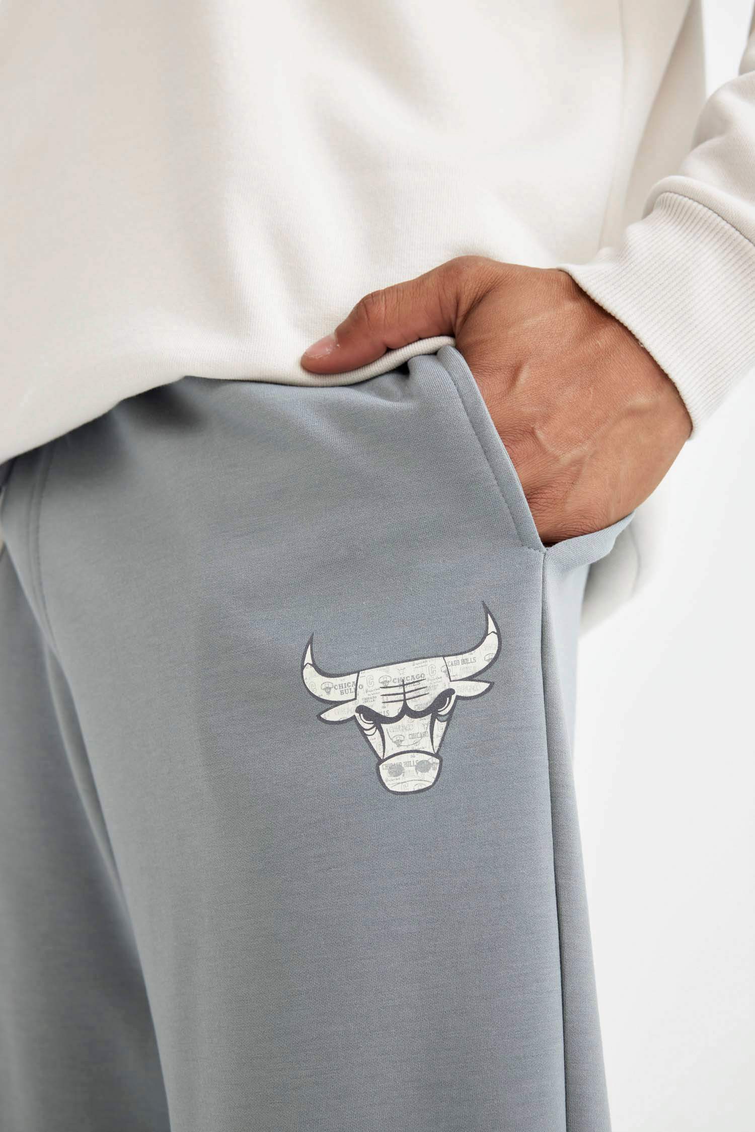 Standard Fit Scuba Fabric Sweatpants