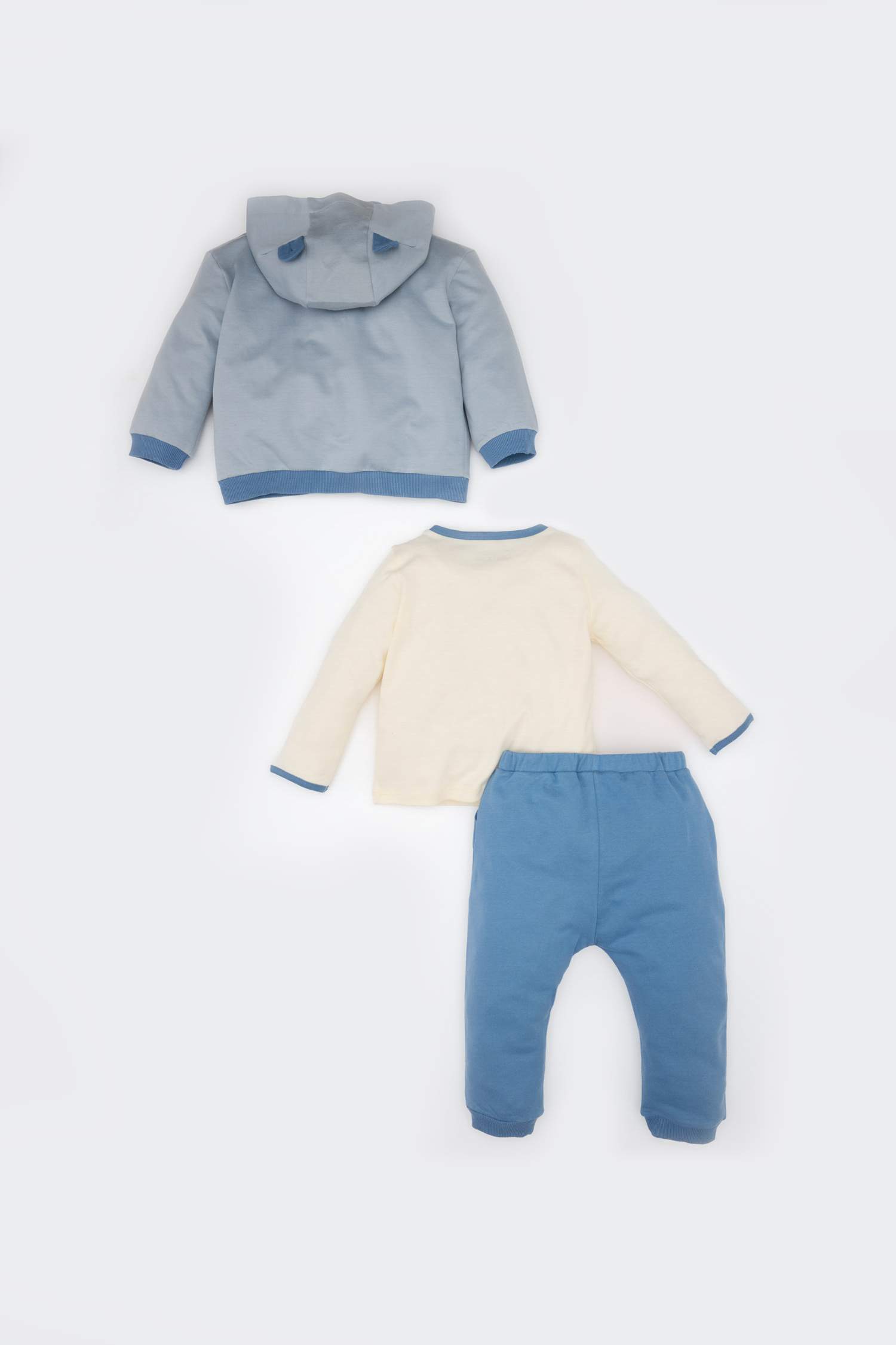 Erkek Bebek 3'lü Takım Zürafa Baskılı Uzun Kollu Tişört Kapüşonlu Sweatshirt Hırka Beli Lastikli Eşofman Altı