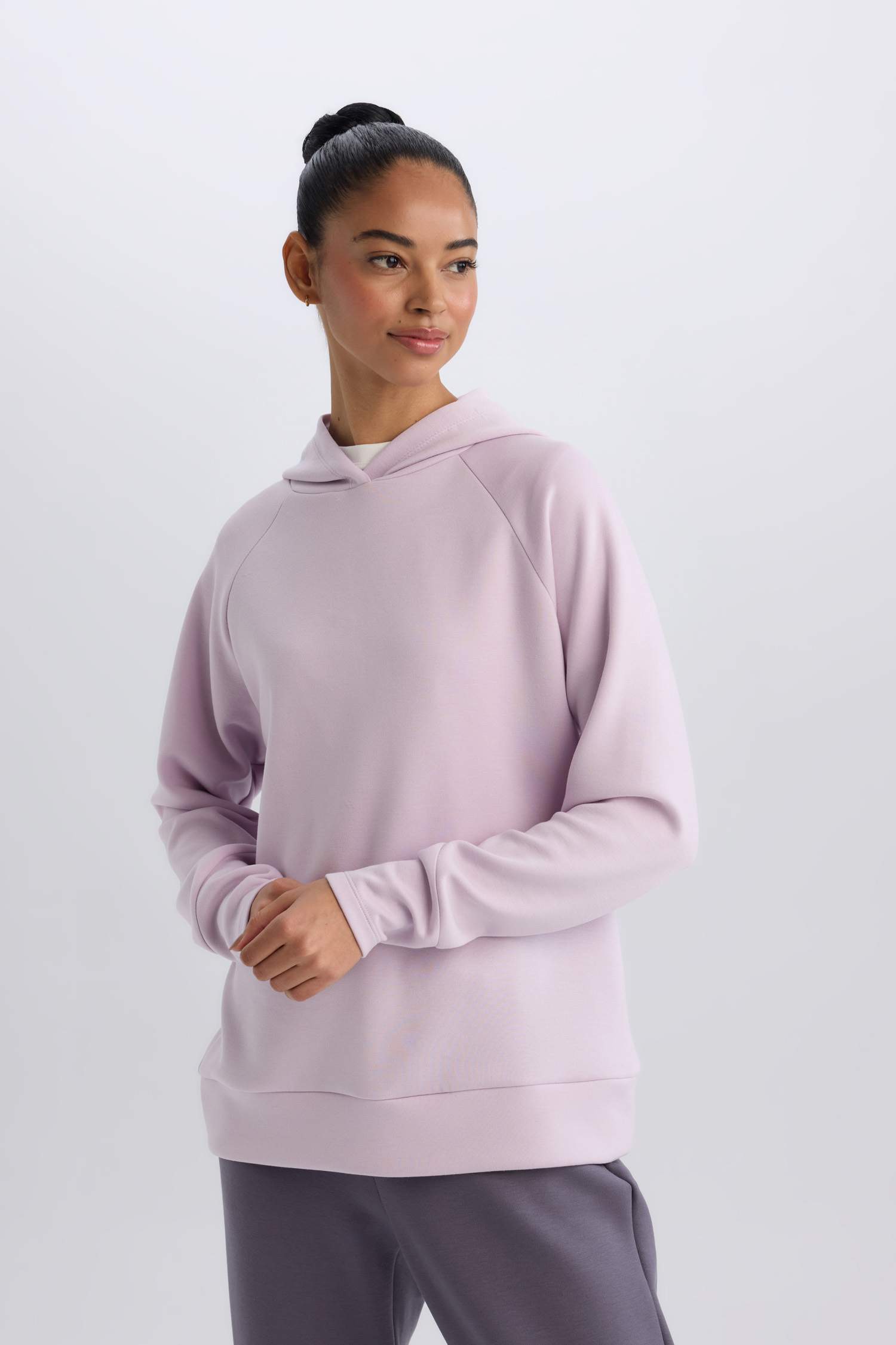 DeFactoFit Standart Fit Kapüşonlu Sporcu Sweatshirt