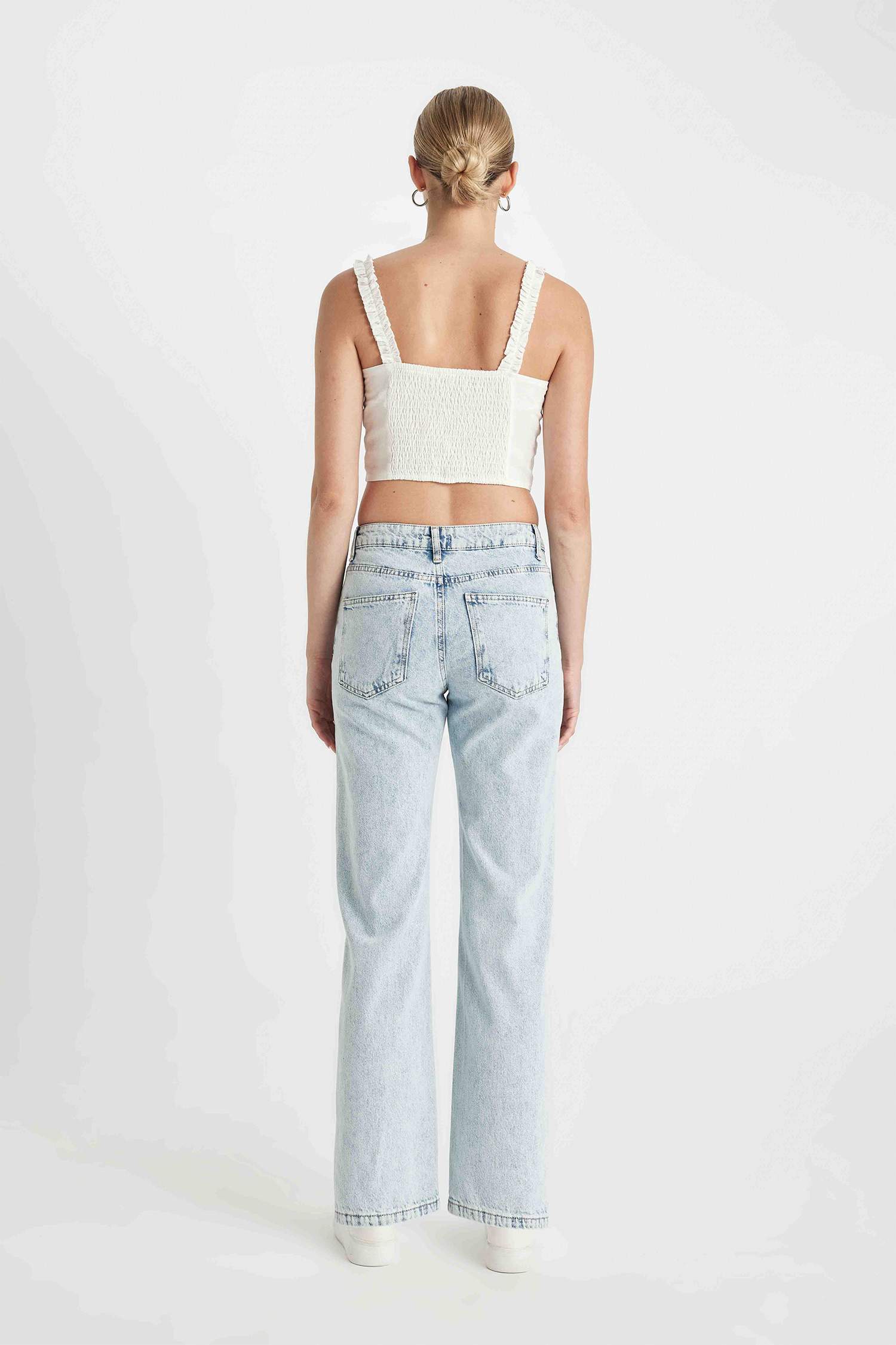 Straight Fit Normal Bel Bilek Boy Jean Yıkamalı Pantolon