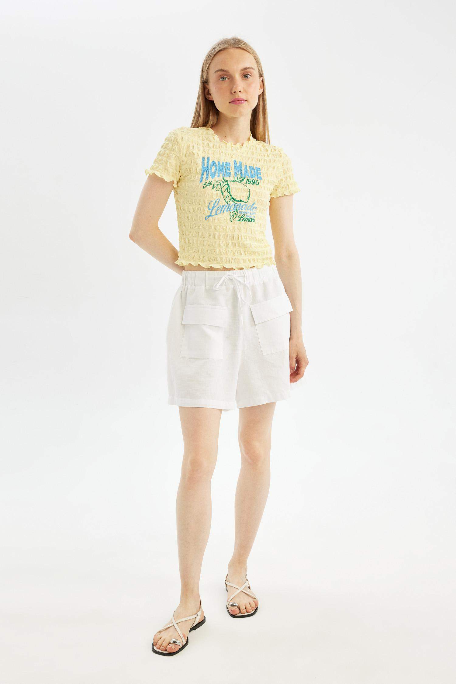 Fitted Crew Neck Printed Short Sleeve T-Shirt