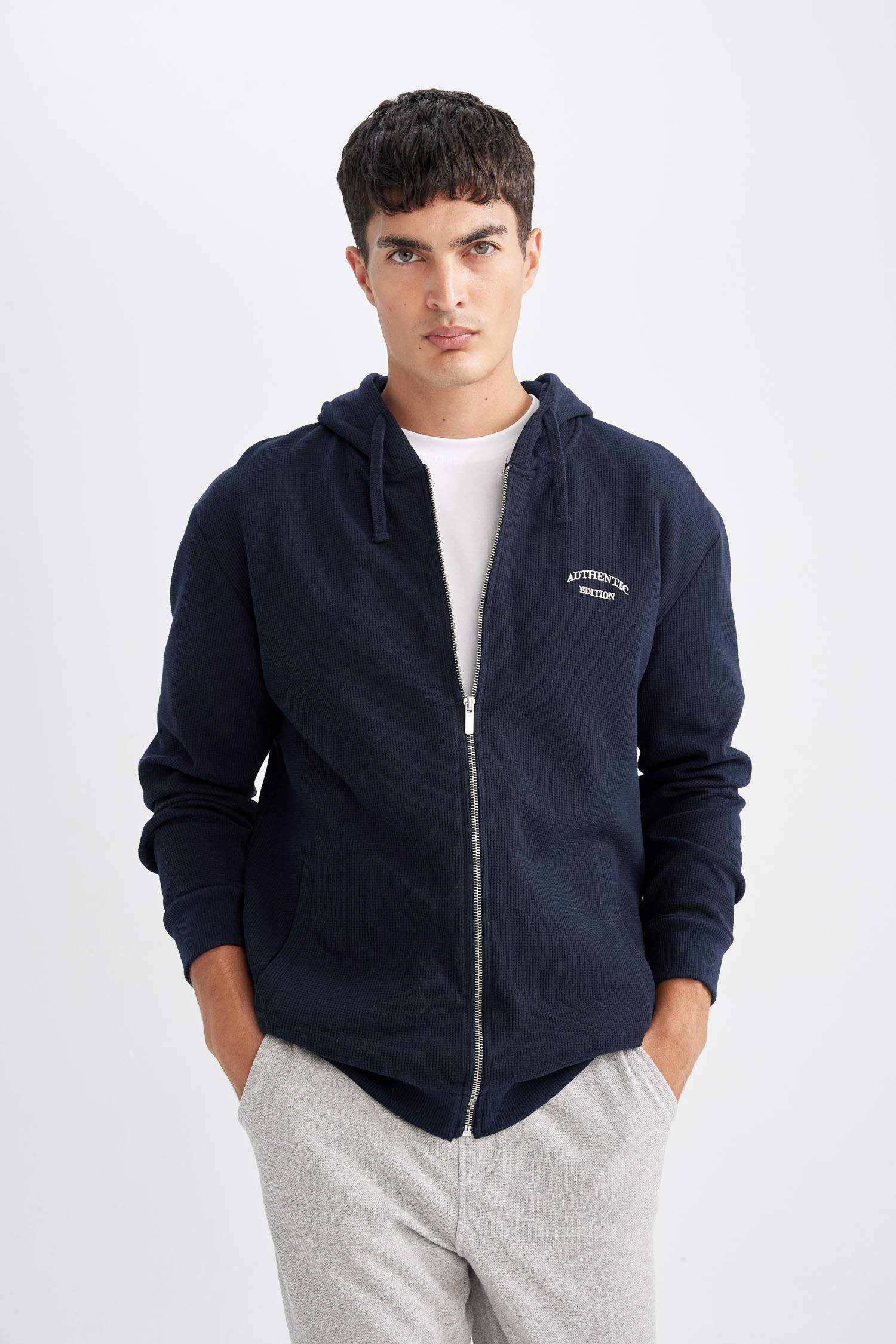 Lacivert Relax Fit Kapüşonlu Waffle Baskılı Cepli Fermuarlı Sweatshirt