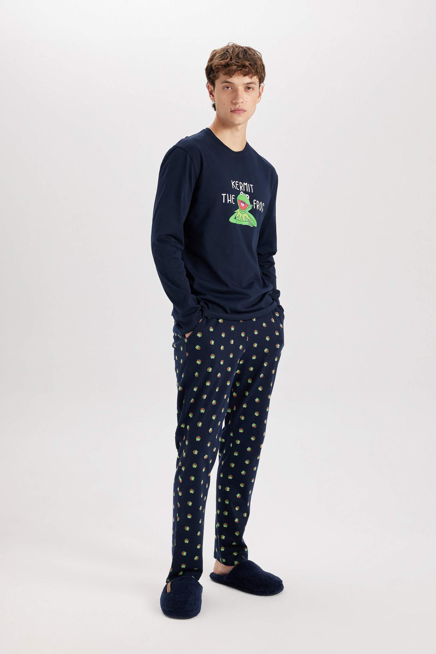 Muppets Regular Fit Pijama Takımı Bisiklet Yaka Uzun Kollu Üst Uzun Alt