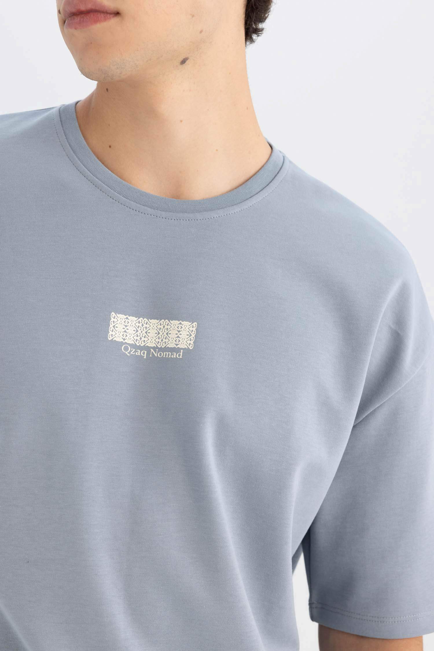 Oversize Fit Bisiklet Yaka Baskılı Ağır Kumaş Tişört