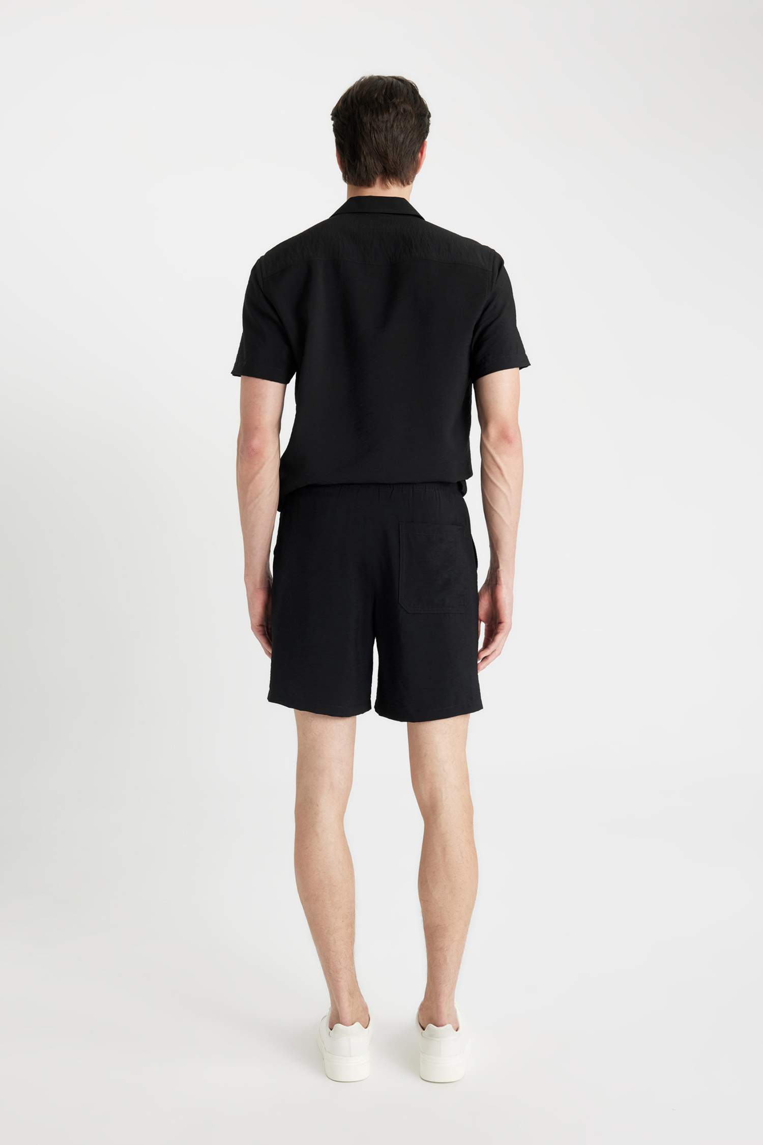 Relax Fit Aerobin Shorts