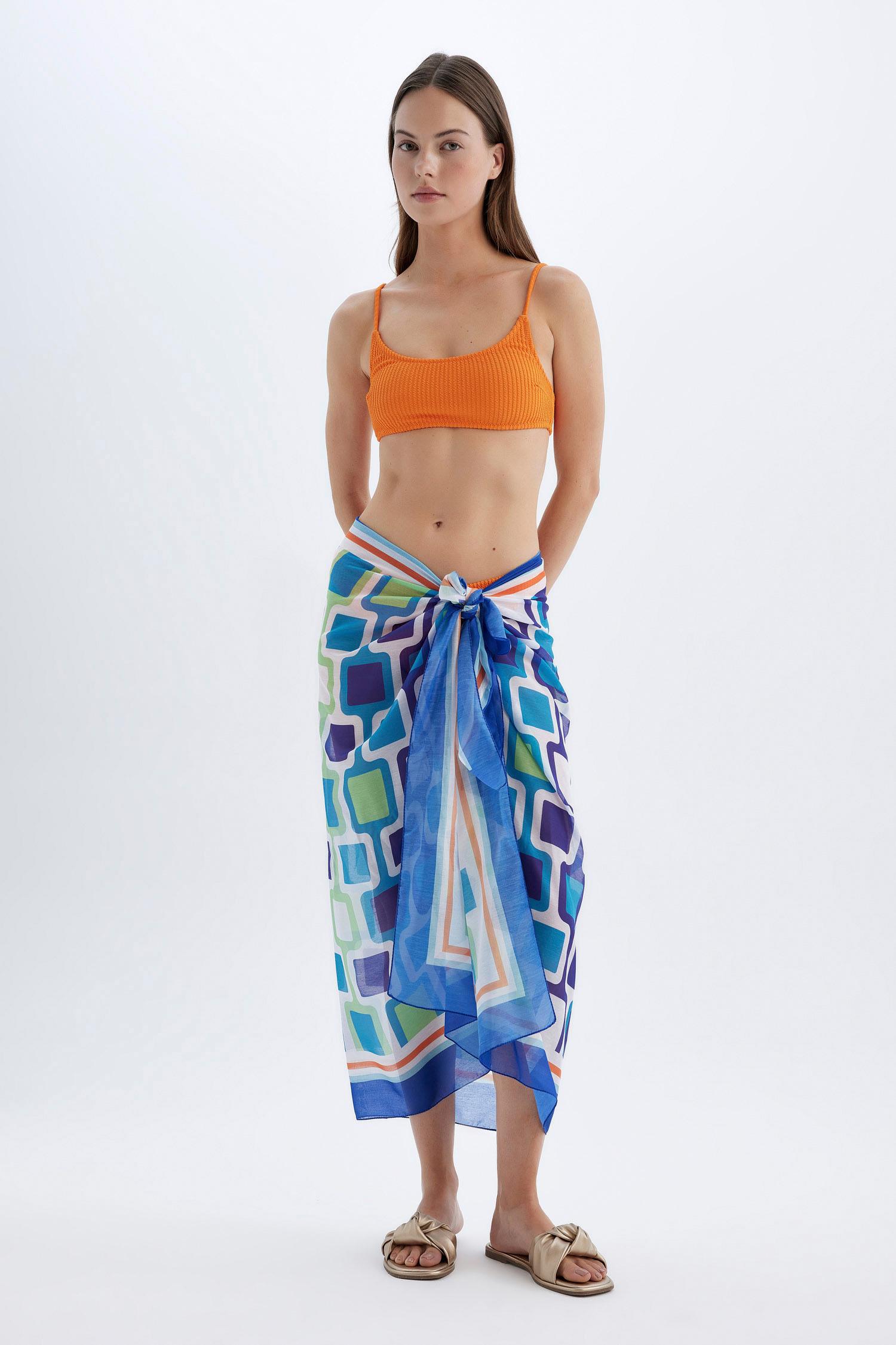 DeFacto Regular Fit Desenli Vual Pareo-Fall in Love görsel 3