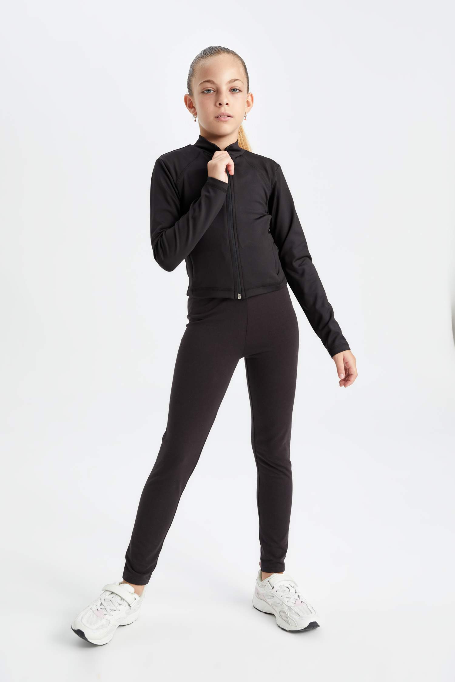 Slim Fit Zip-Up Turtle Neck Cardigan