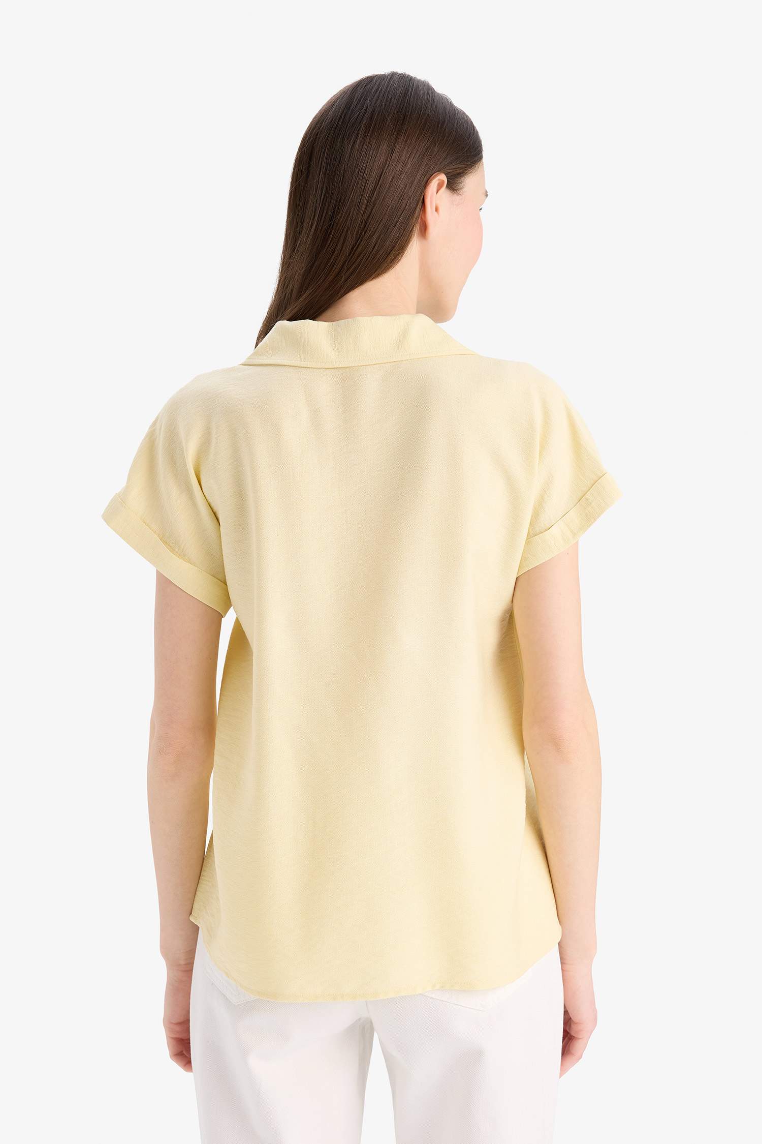 قميص نص كم قصة عادية برقبة قميص