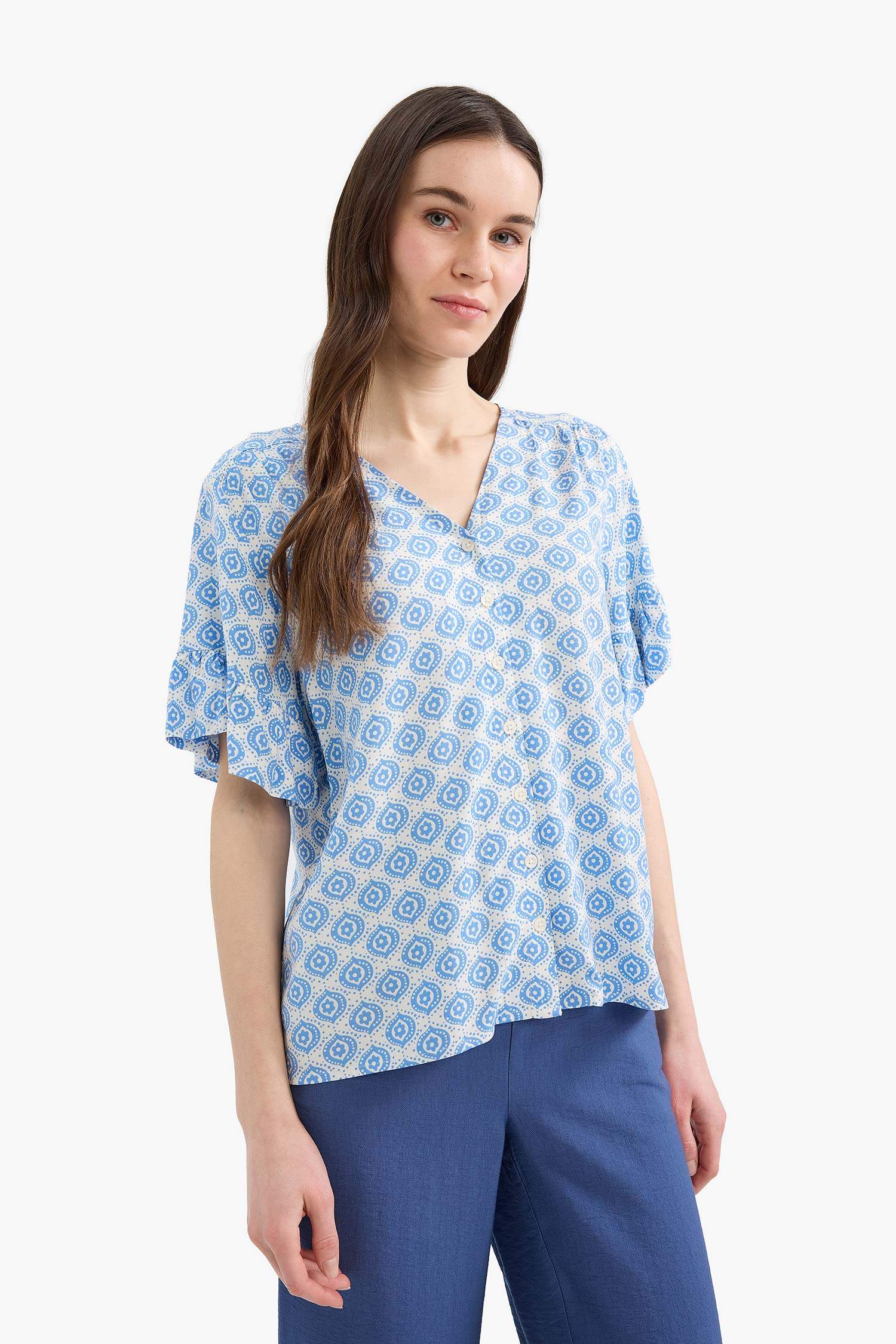 Regular Fit V-Neck Short Sleeve Shirt