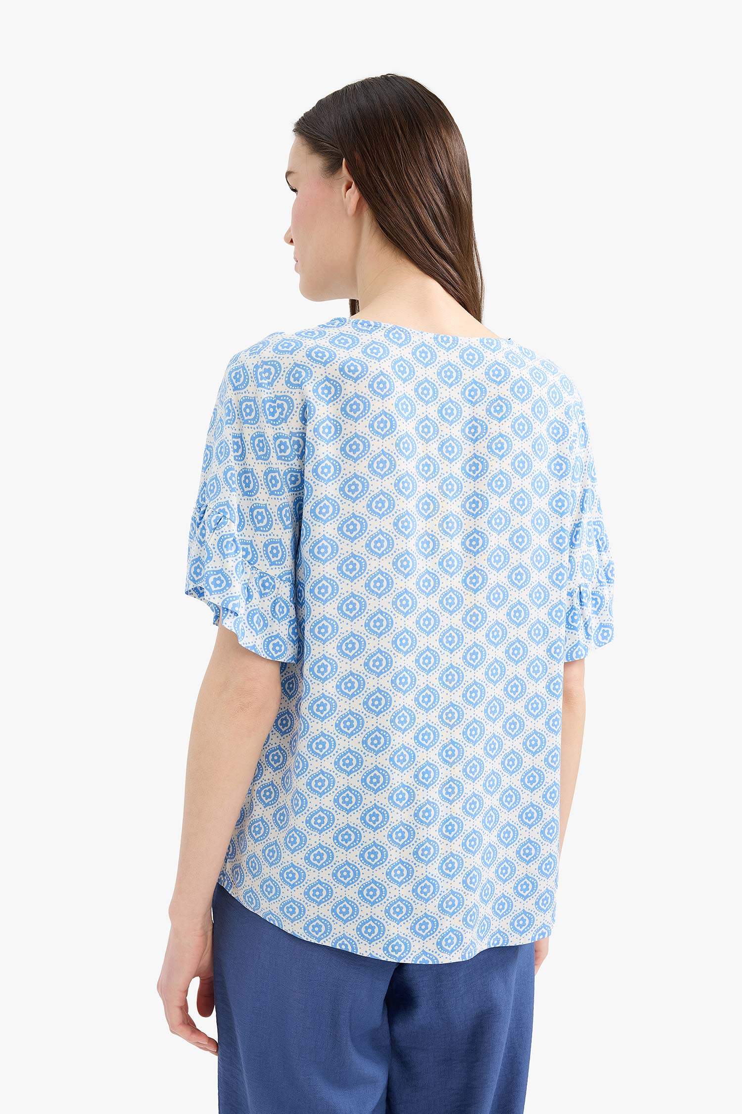 Regular Fit V-Neck Short Sleeve Shirt