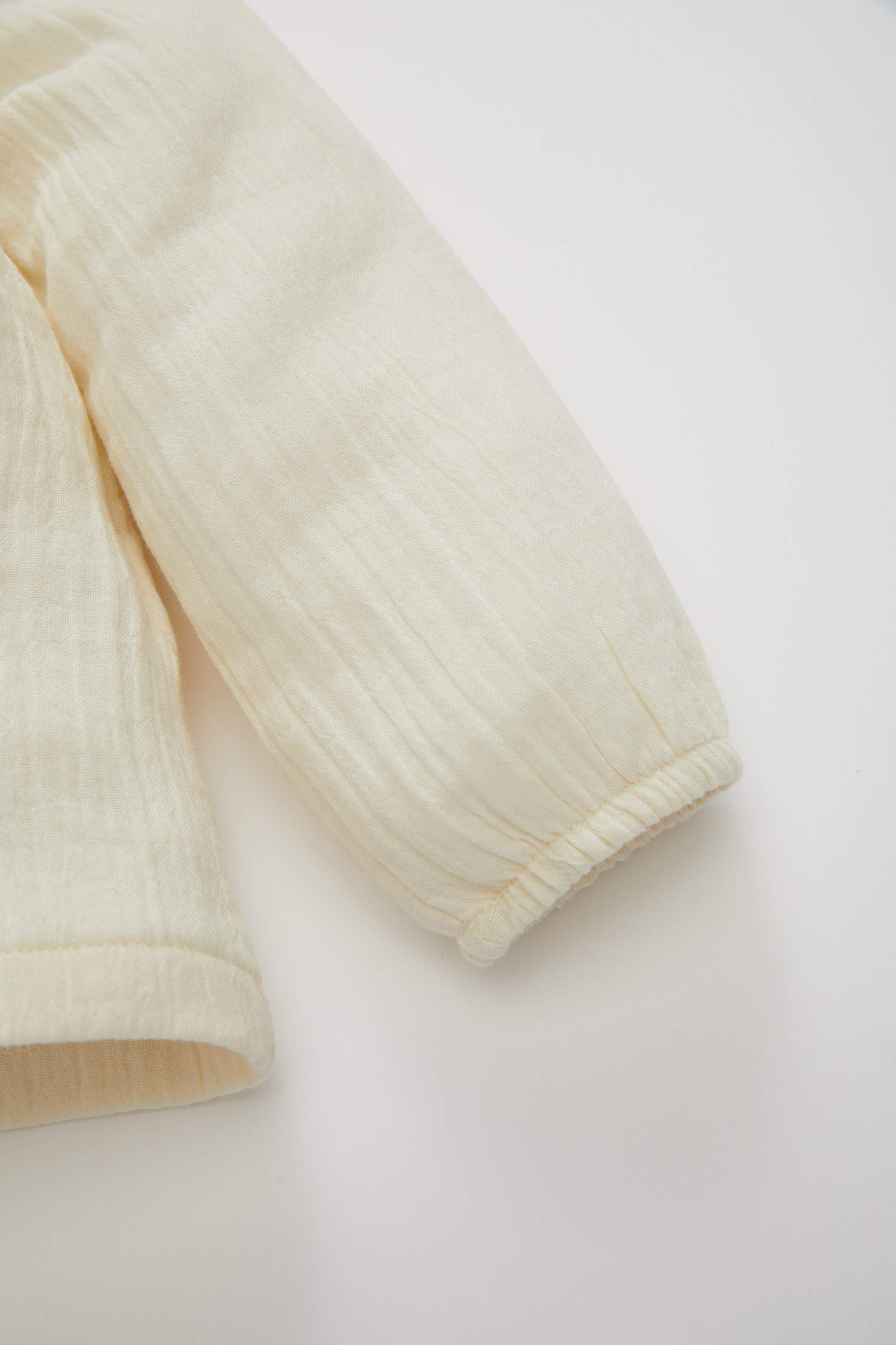 Baby Girl Baby Collar Long Sleeve Shirt