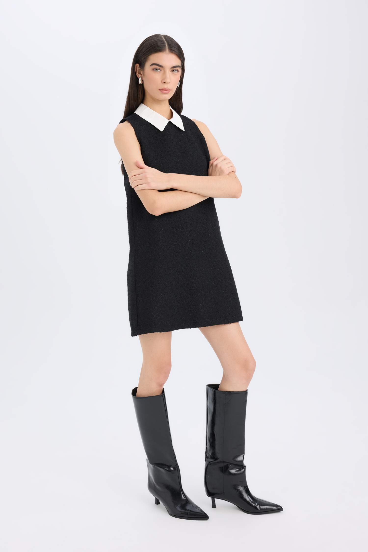 A Kesim Gömlek Yaka Basic Düz Tweed Kolsuz Mini Siyah Elbise