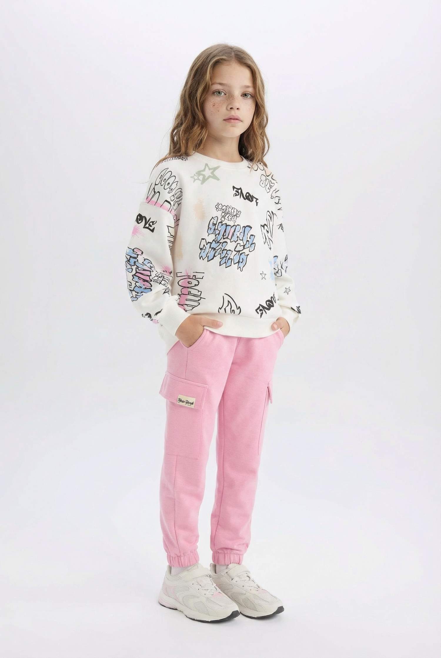 Girl Elastic Waist Cargo Jogger Sweatpants
