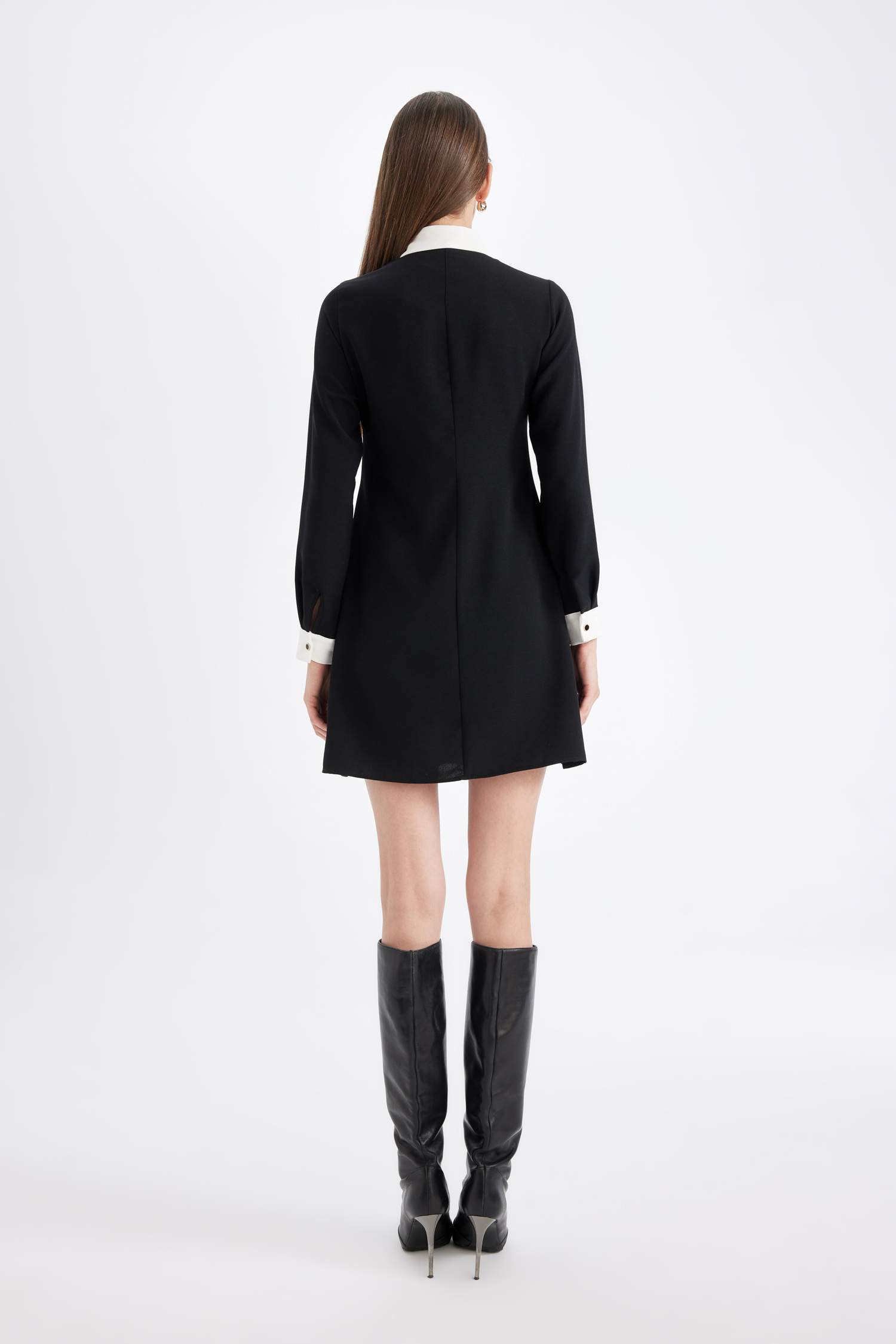 Gömlek Yaka Basic Düz Düğmeli Krep Uzun Kollu Mini Siyah Elbise