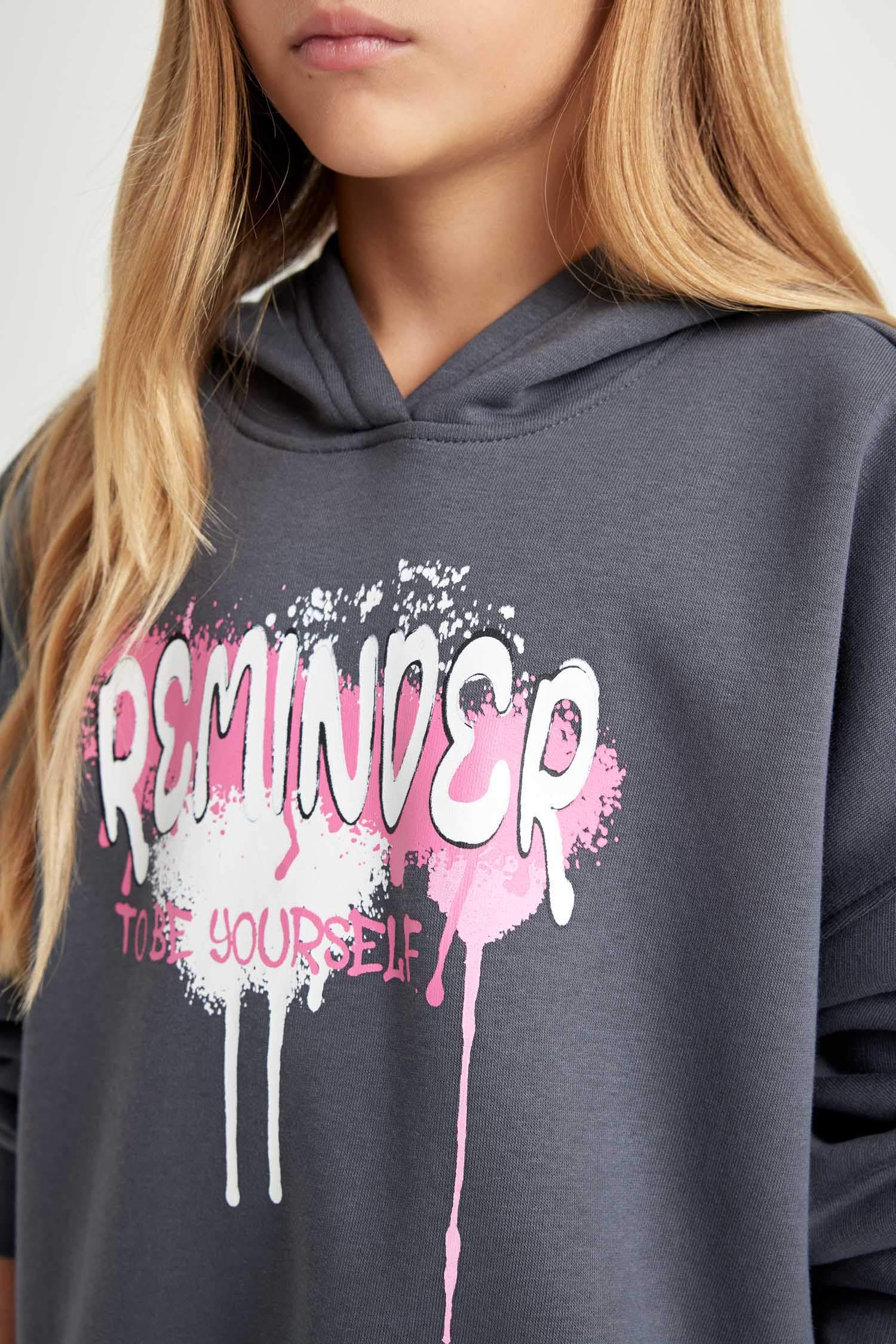 Girl Oversize Fit Hooded Sweatshirt