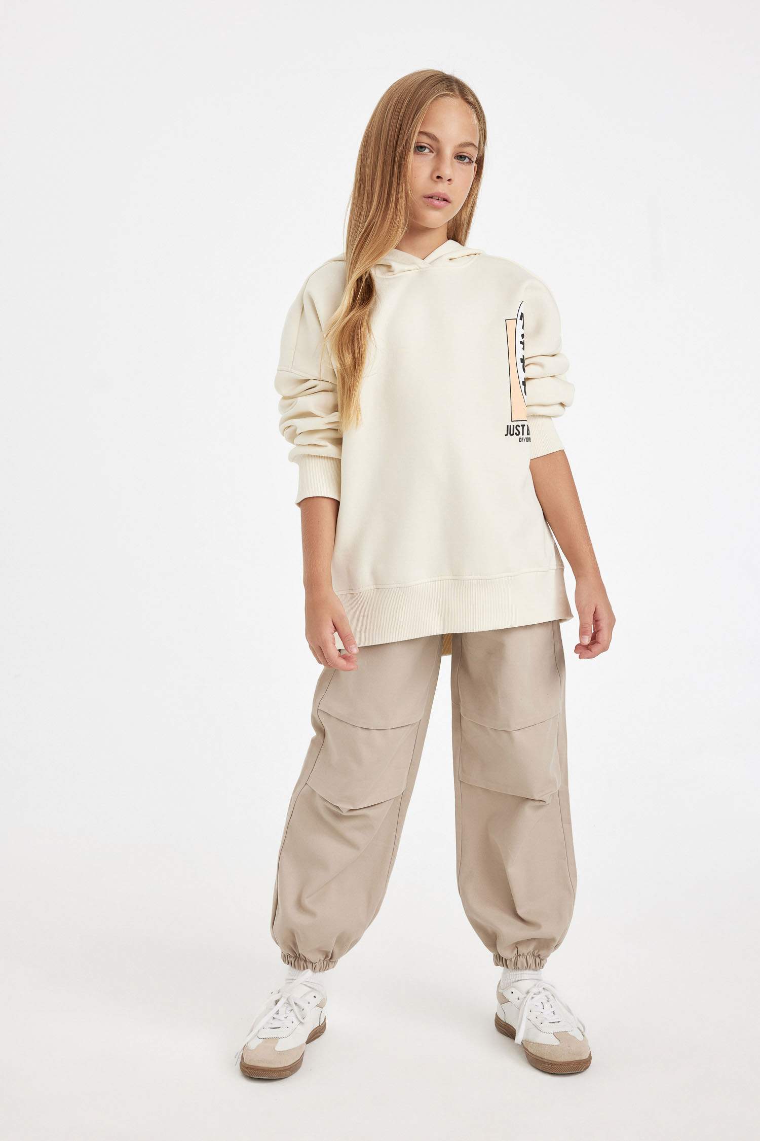 Kız Çocuk Oversize Geniş Kalıp Sırt Baskılı Kapüşonlu Sweatshirt