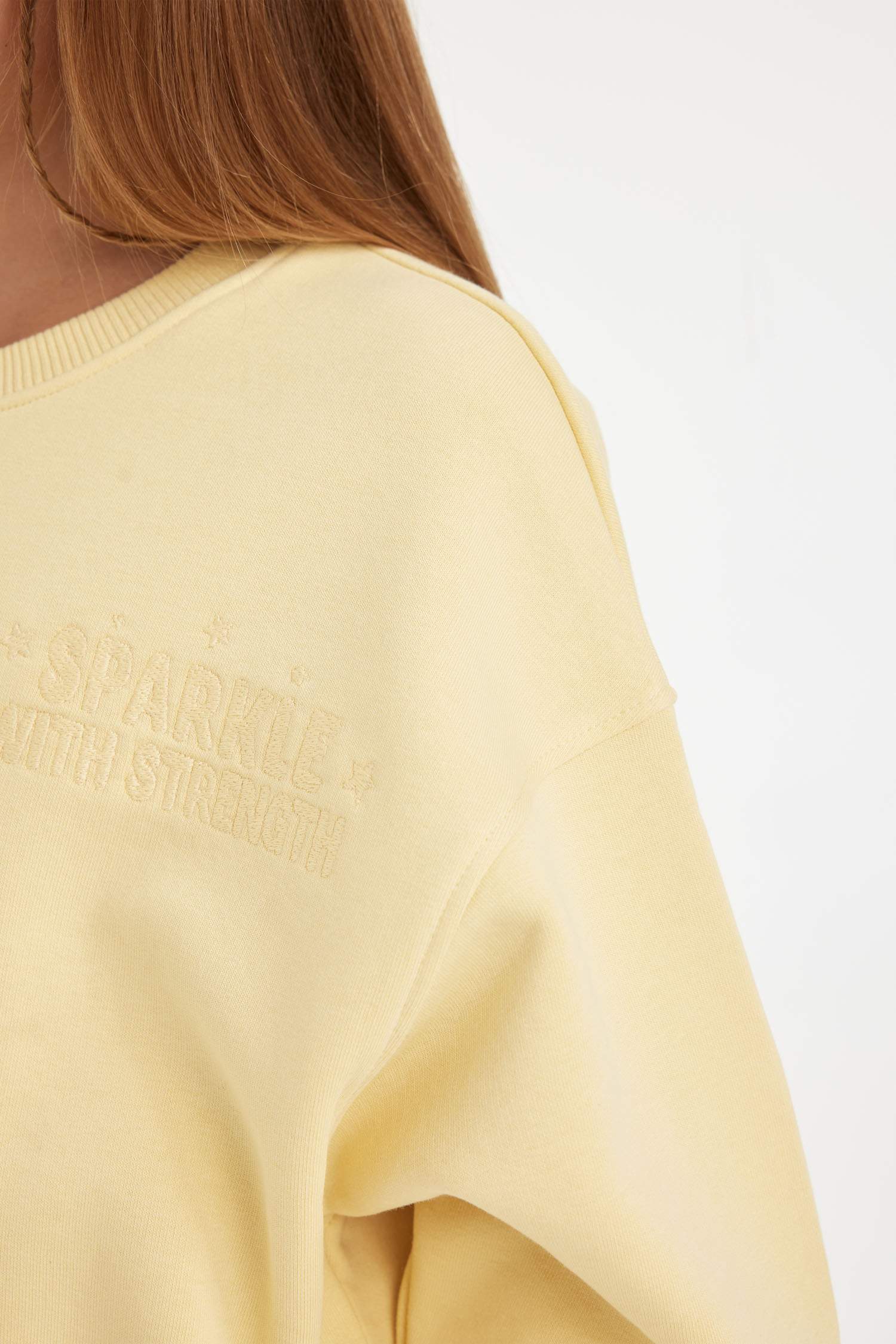 Kız Çocuk Relax Fit Bisiklet Yaka Baskılı Sweatshirt