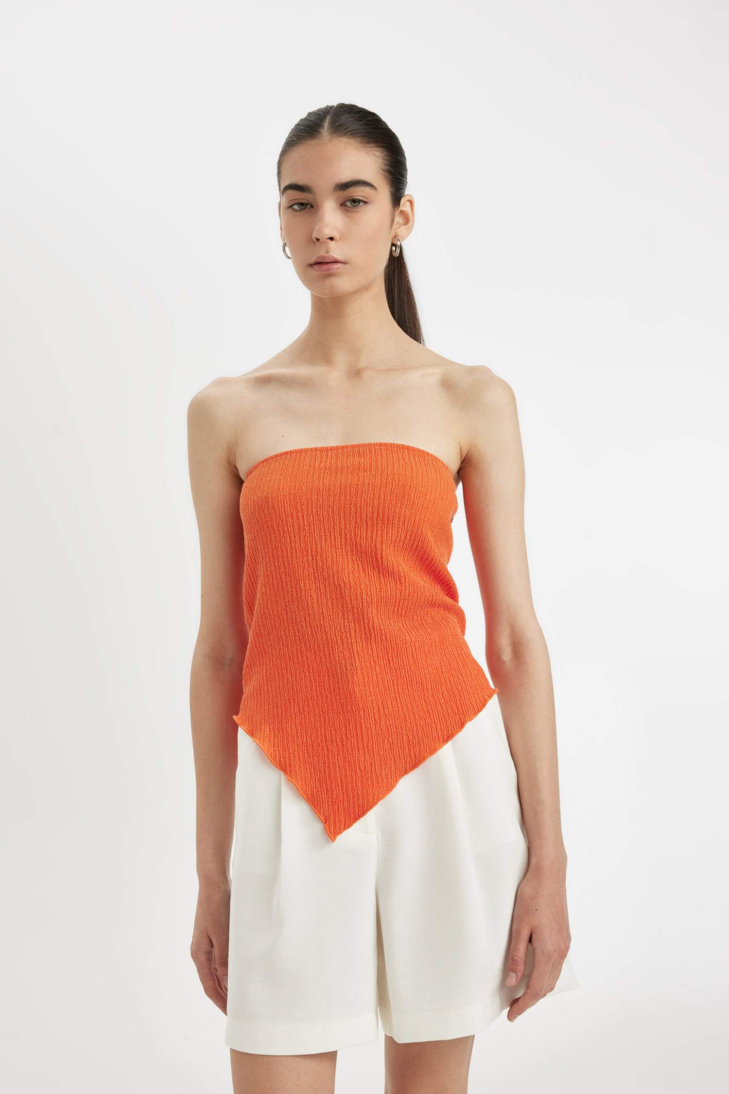 Slim Fit Wrapped Strapless Blouse