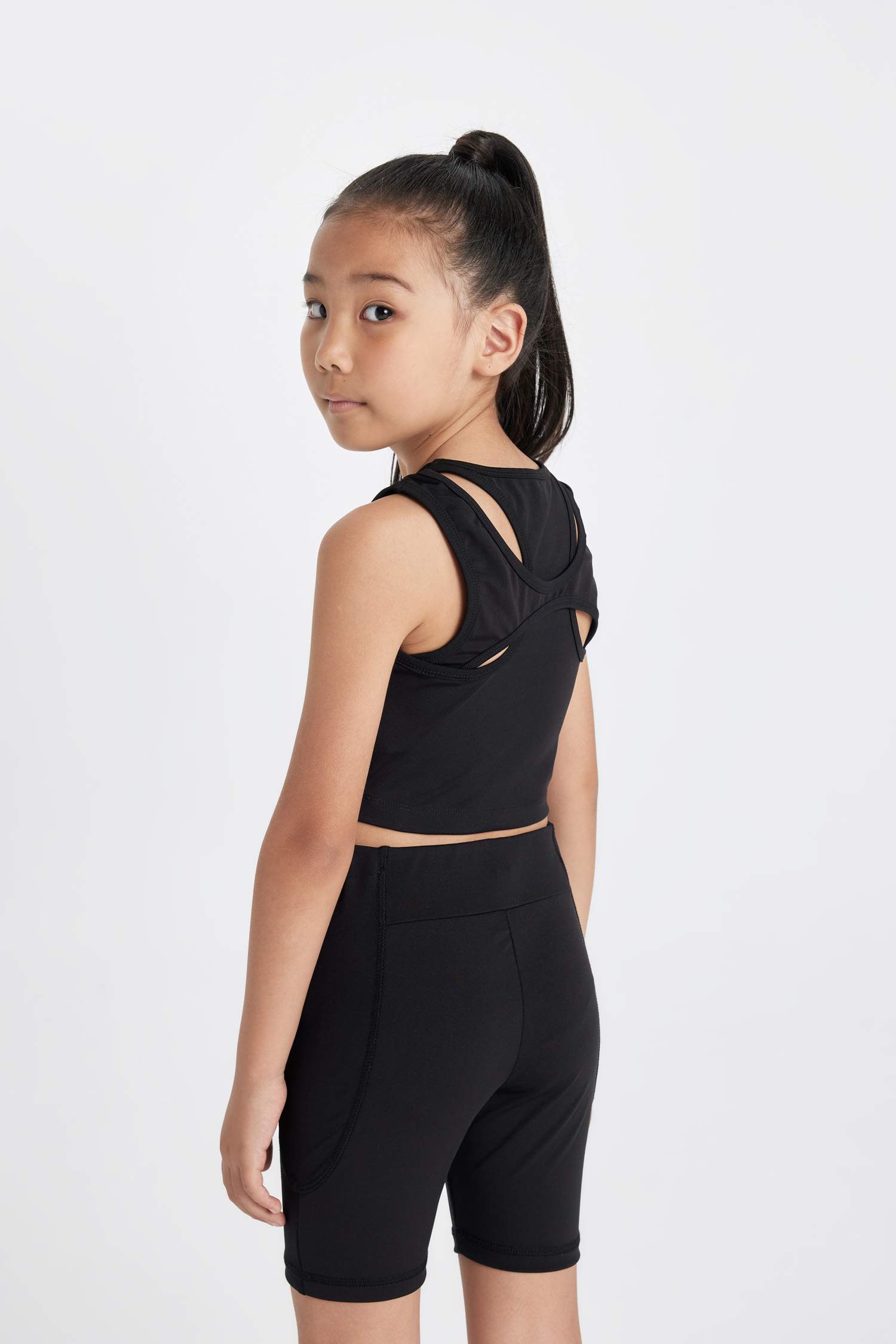 كروب توب بناتي نص ردن