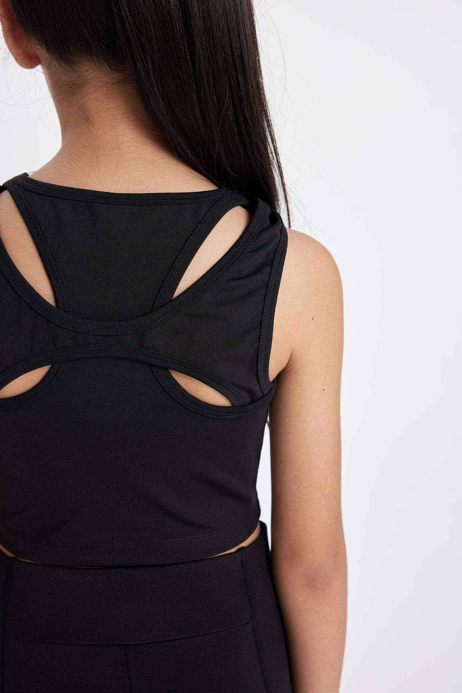 كروب توب بناتي نص ردن