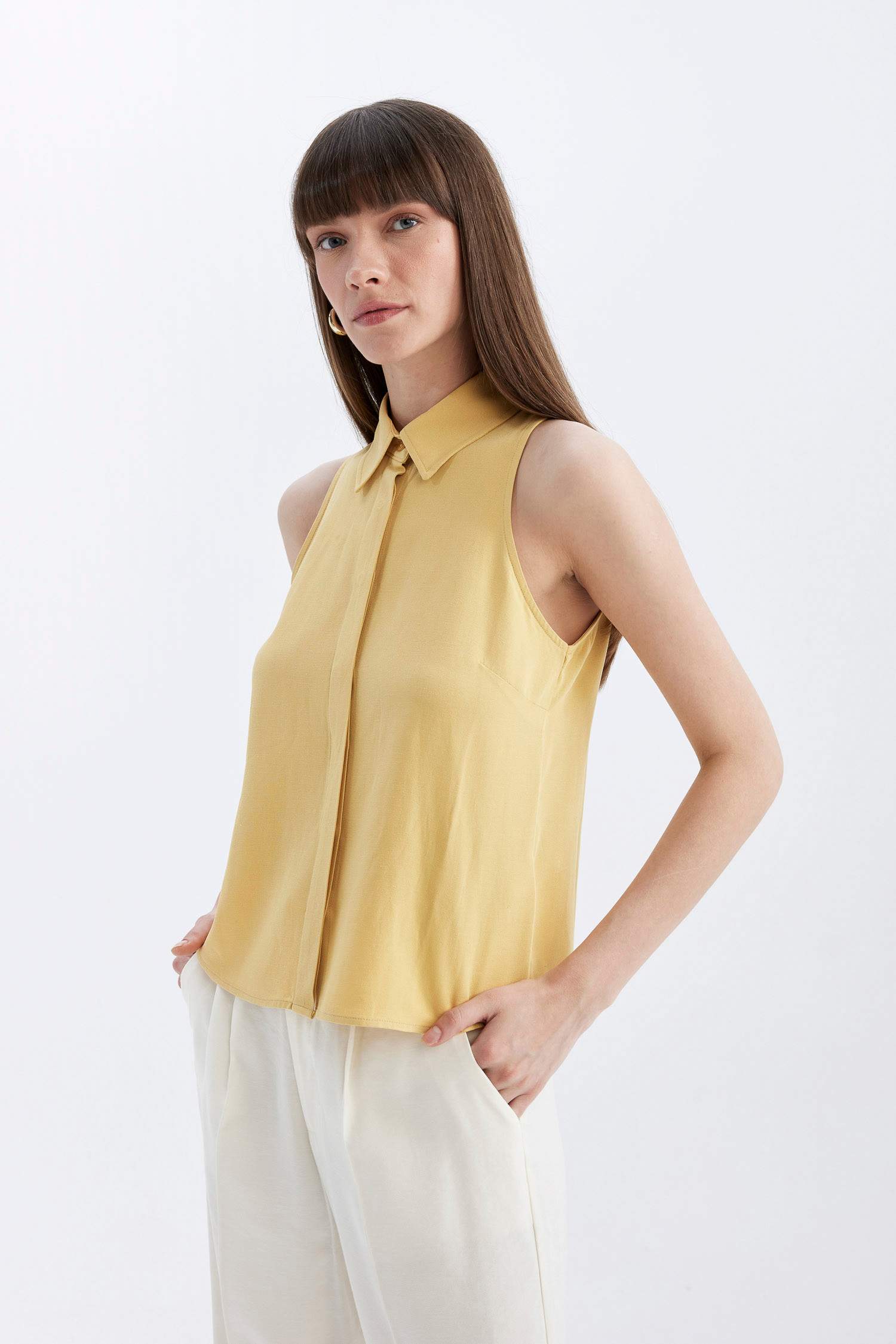 Regular Fit Shirt Collar Linen Blend Sleeveless Blouse