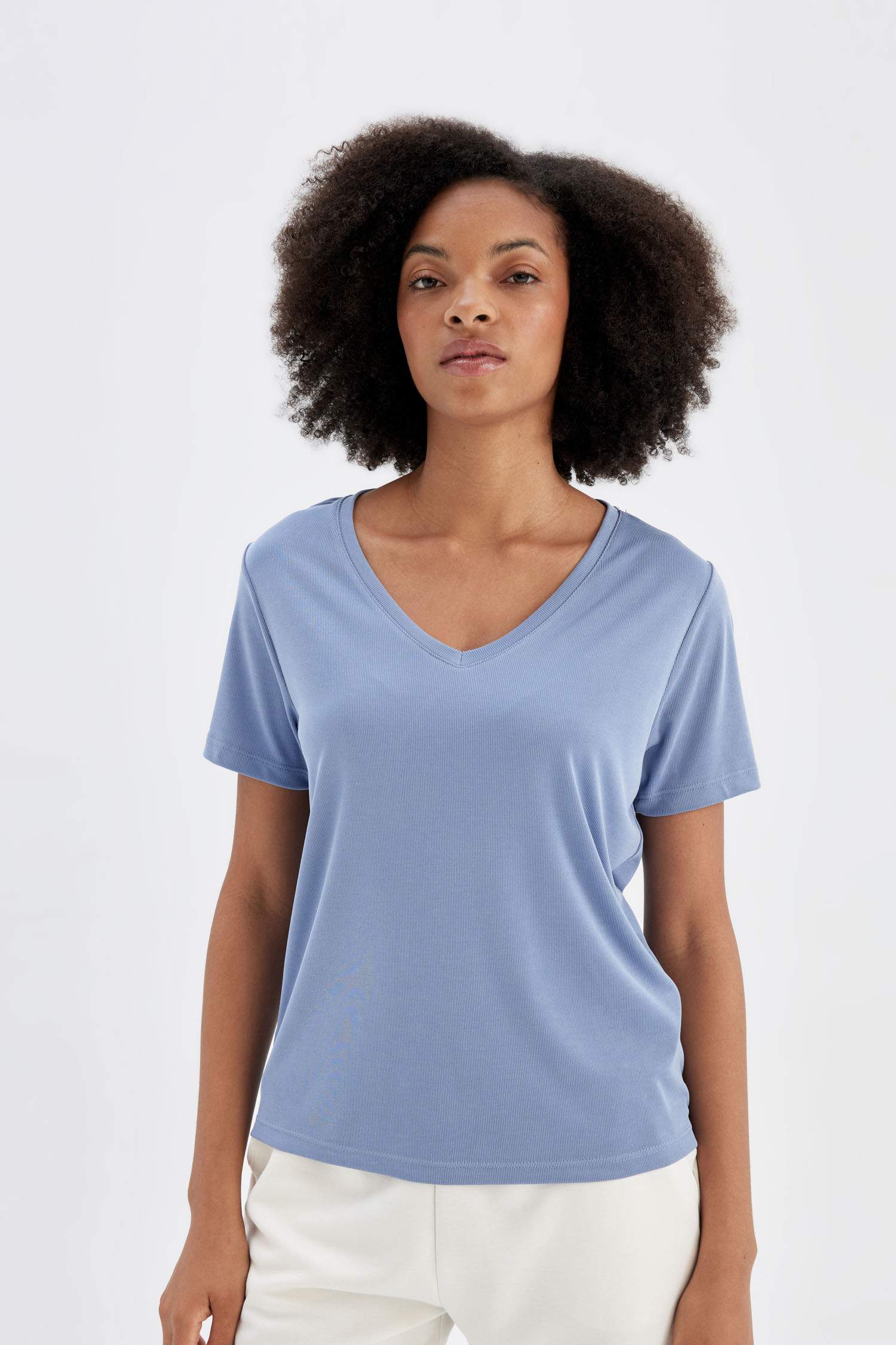 Standard Fit V-Neck Sports T-Shirt