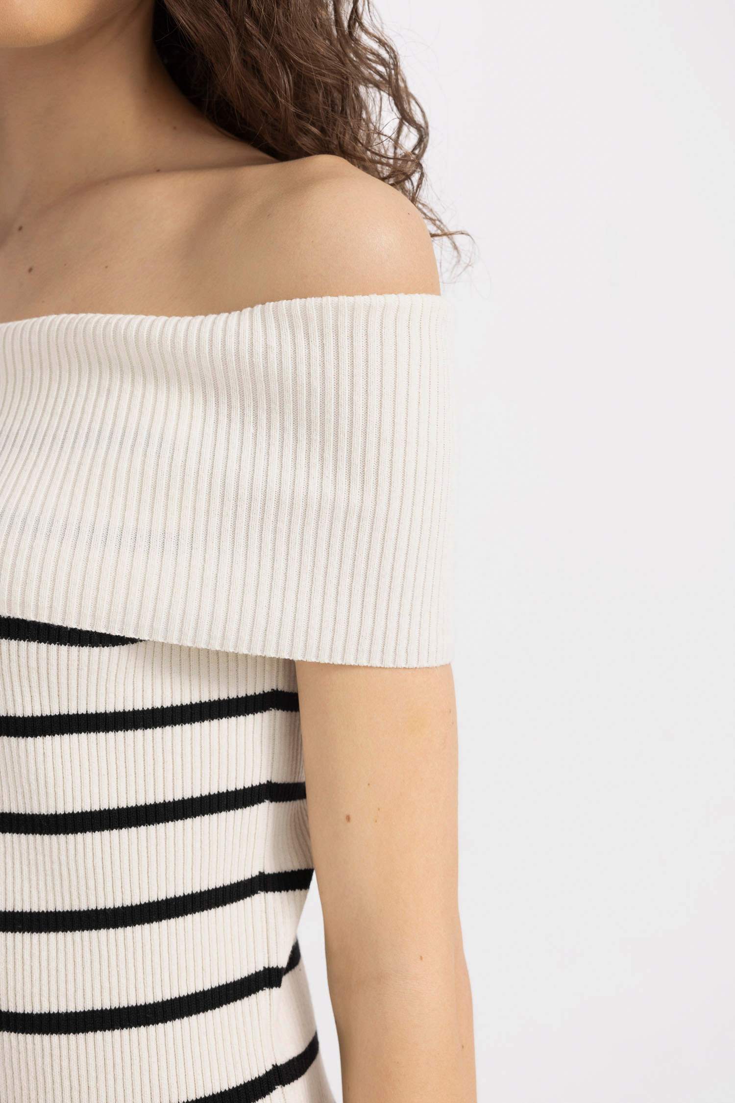 Fitted Striped Open Shoulder Ribbed Midi Dress