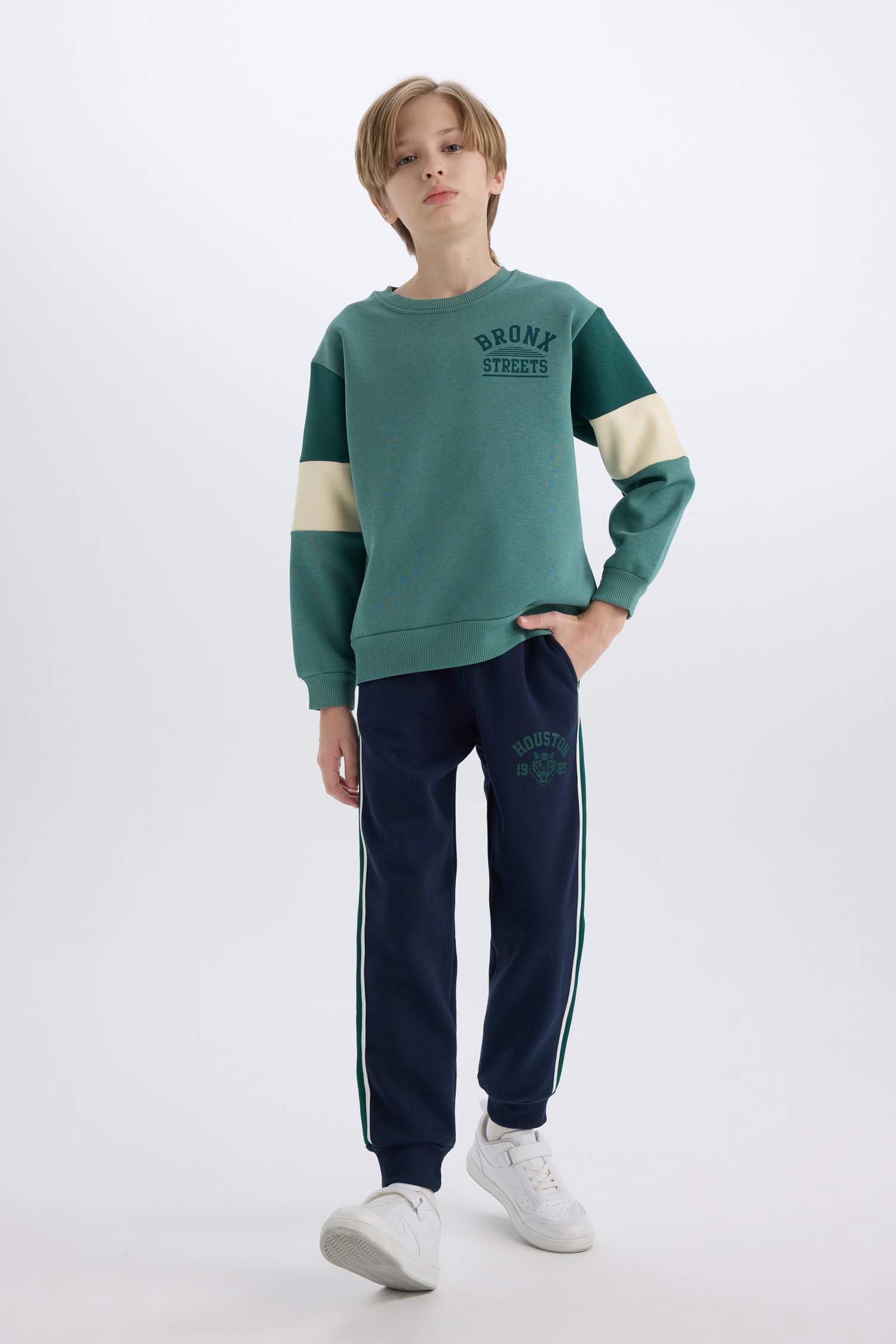 Boy Printed Elastic Waist Leg Sweatpants