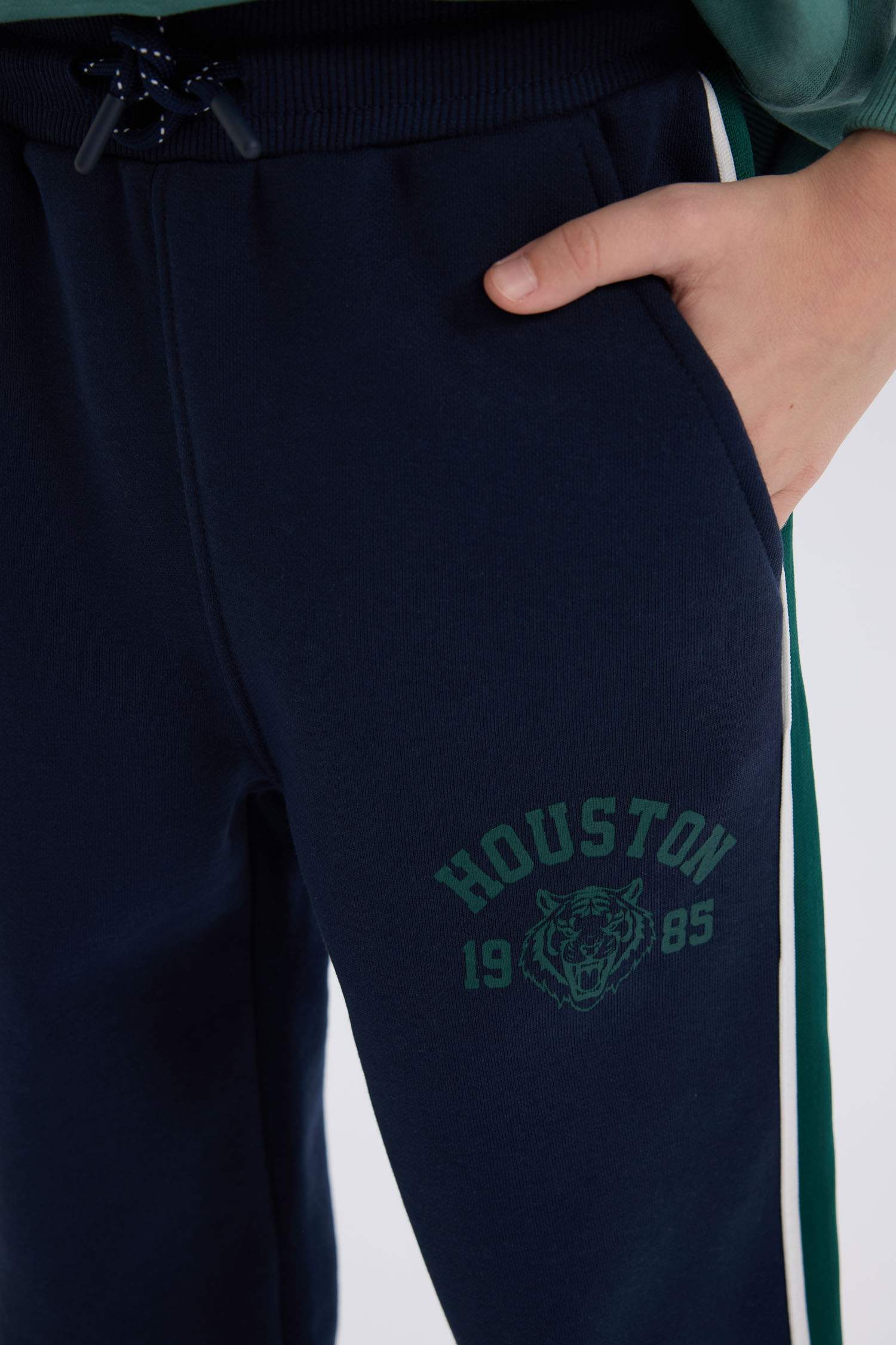 Boy Printed Elastic Waist Leg Sweatpants