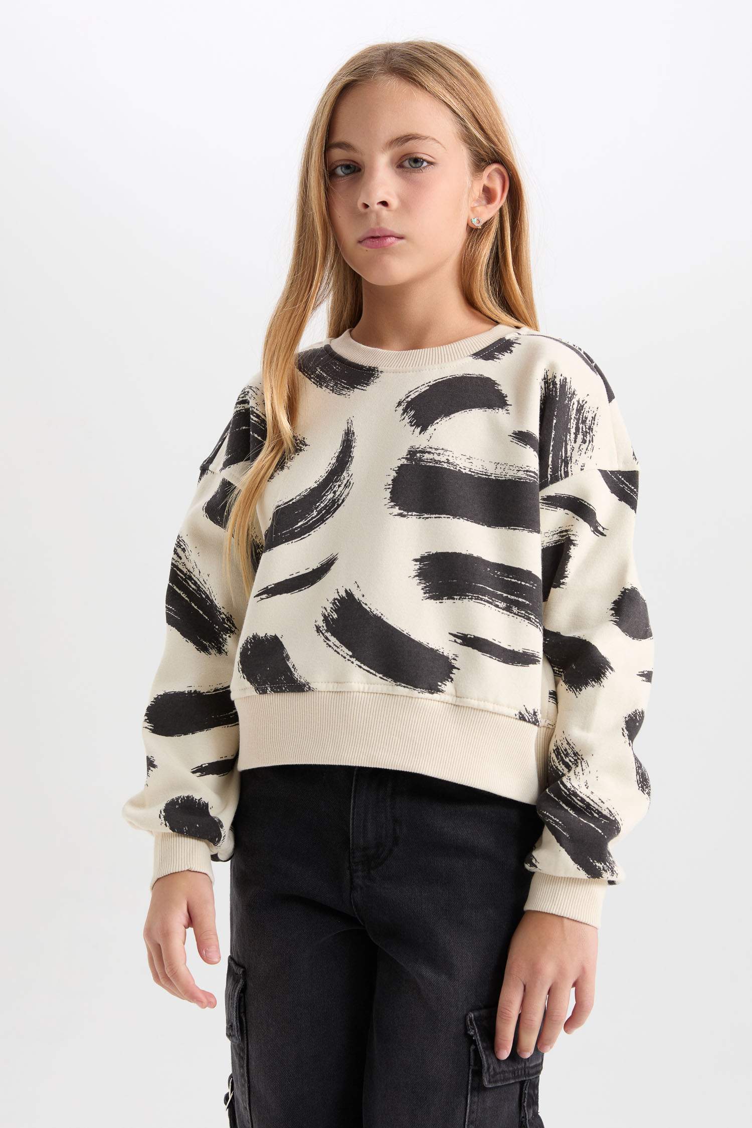 Kız Çocuk Desenli Bisiklet Yaka Sweatshirt