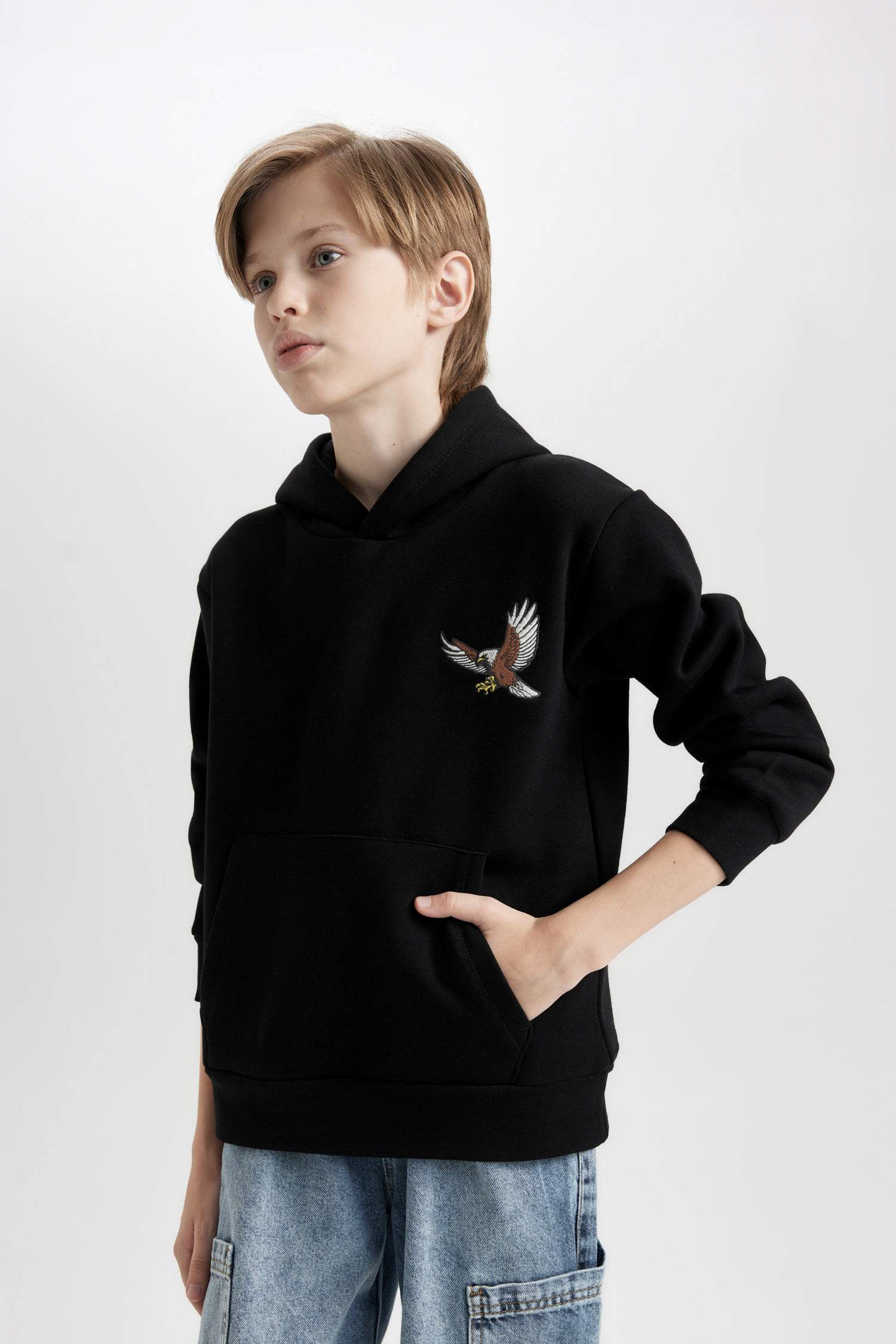 Erkek Çocuk Baskılı Kapüşonlu Siyah Sweatshirt