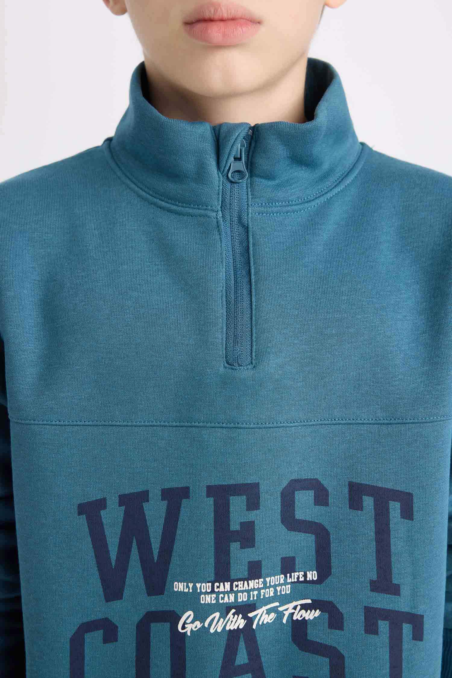 Erkek Çocuk Yarım Fermuarlı Dik Yaka Baskılı Sweatshirt
