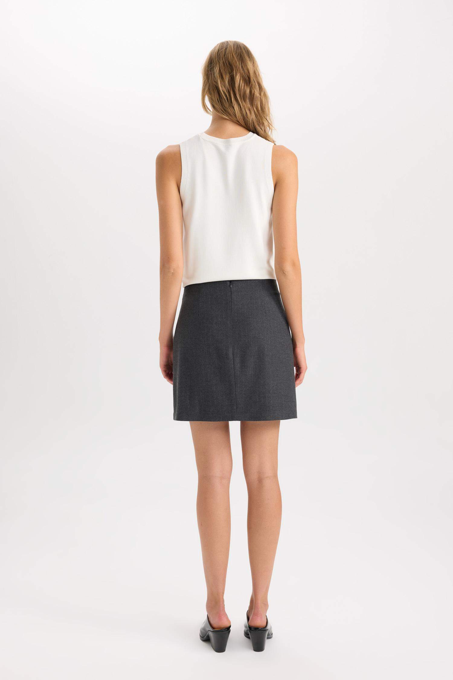 A Kesim Basic Düz Yüksek Bel Kemerli Mini Klasik Etek