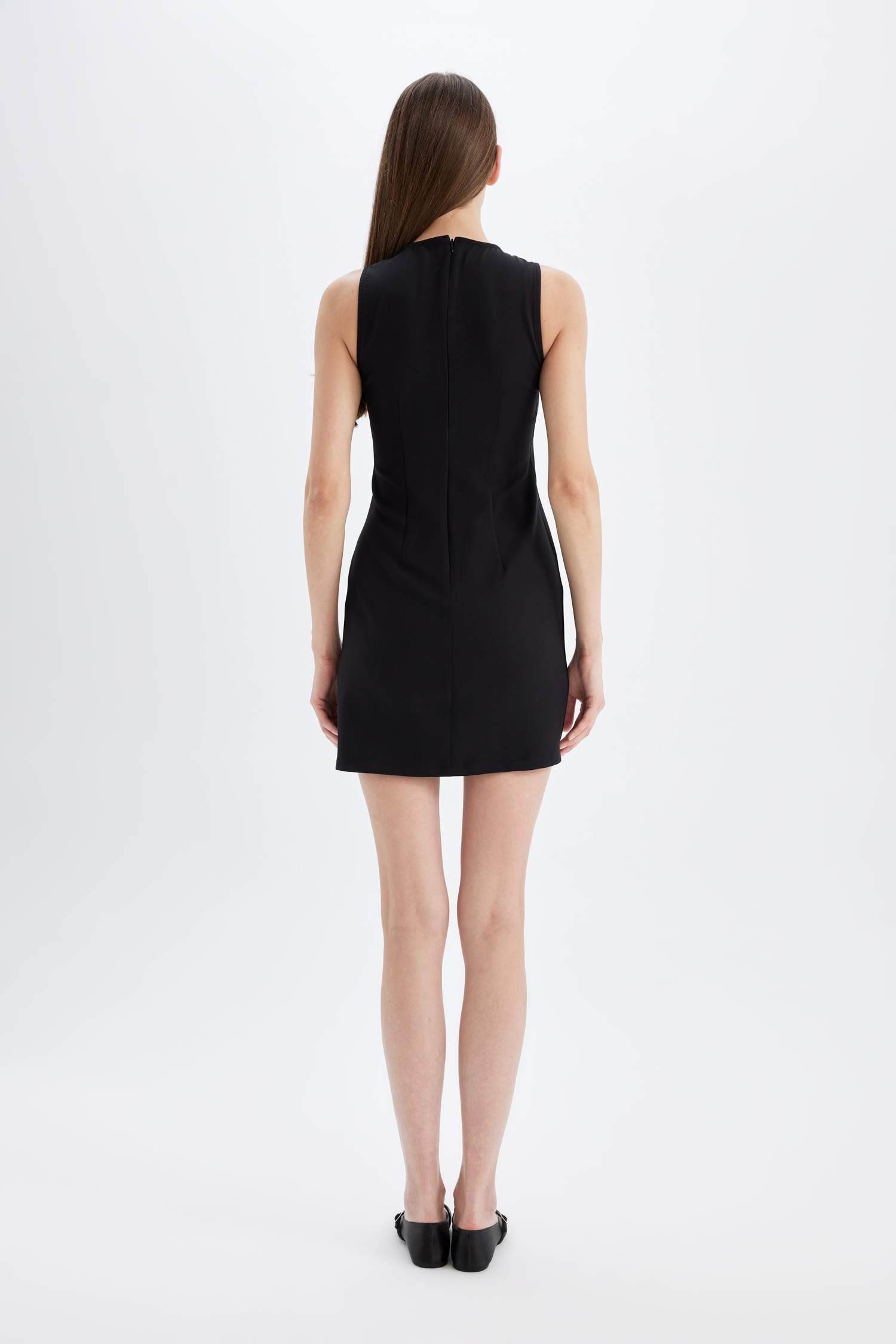 Bodycon Vücuda Oturan Bisiklet Yaka Drapeli Basic Düz  Kolsuz Mini Siyah Elbise