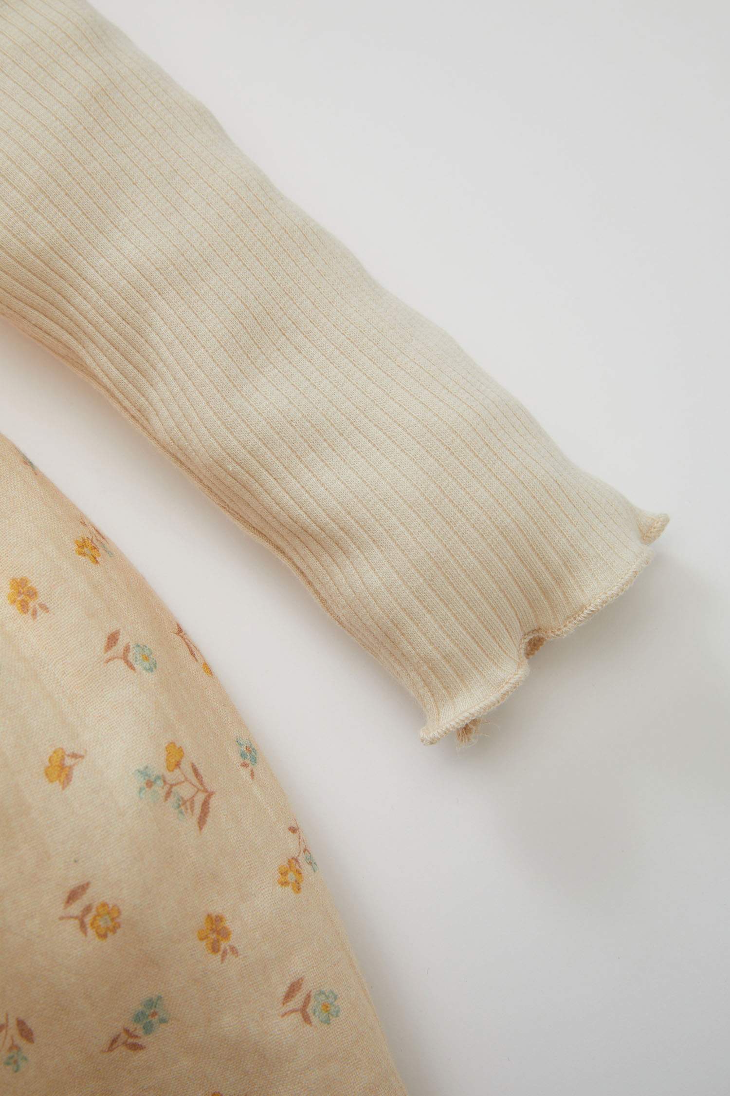 فستان بيبي بناتي فلورال مضلع قصة عادية كم طويل بياقة مستديرة