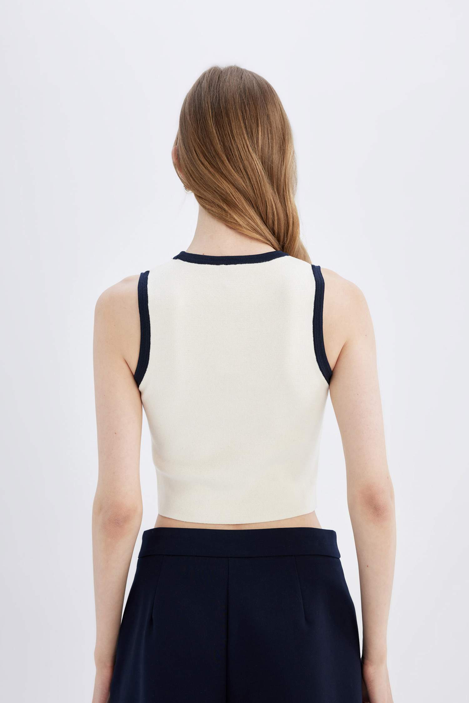 Fitted Halter Yaka Triko Atlet