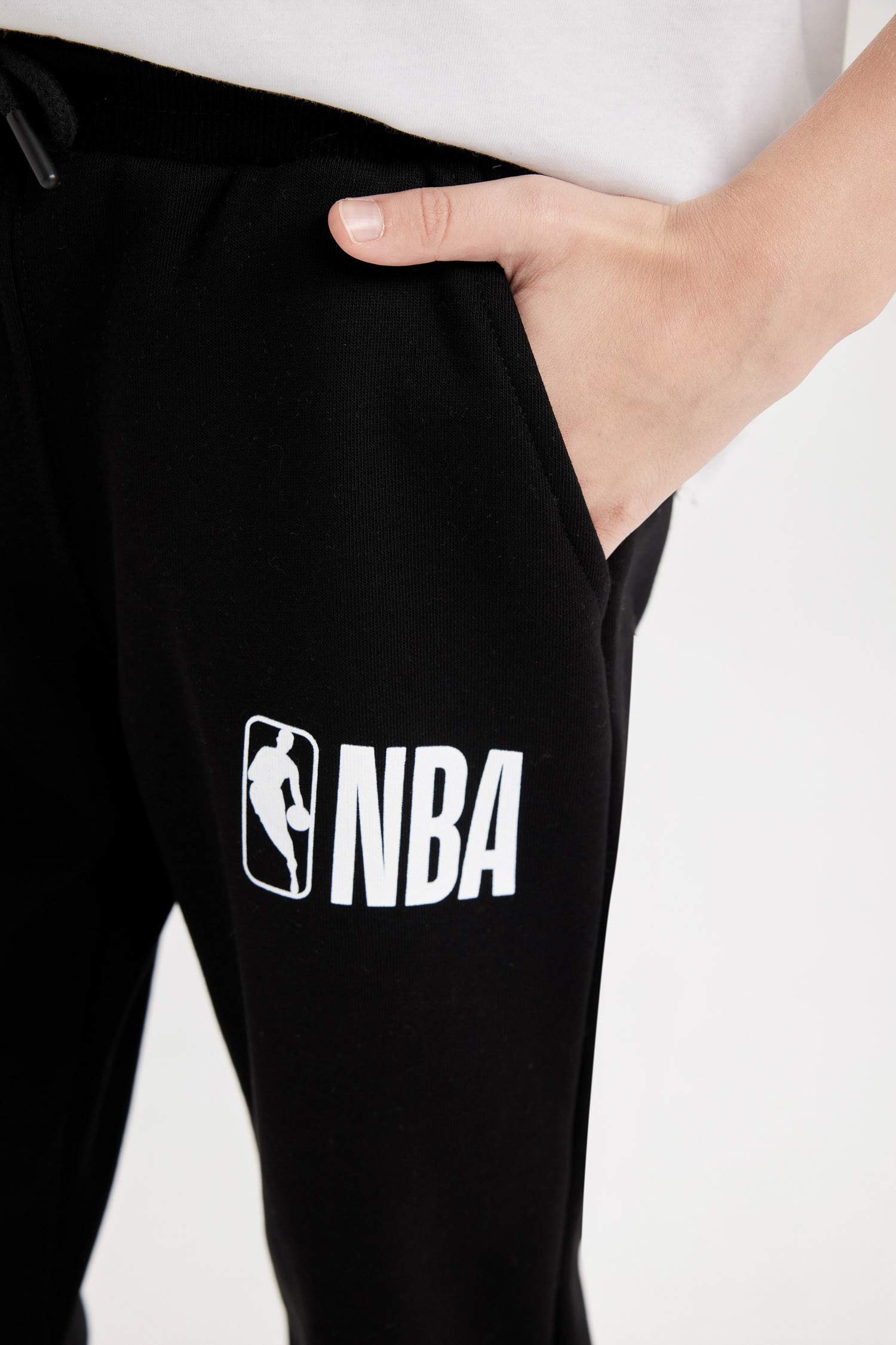 Erkek Çocuk NBA Current Teams Beli Paçası Lastikli Cepli Jogger Eşofman Altı