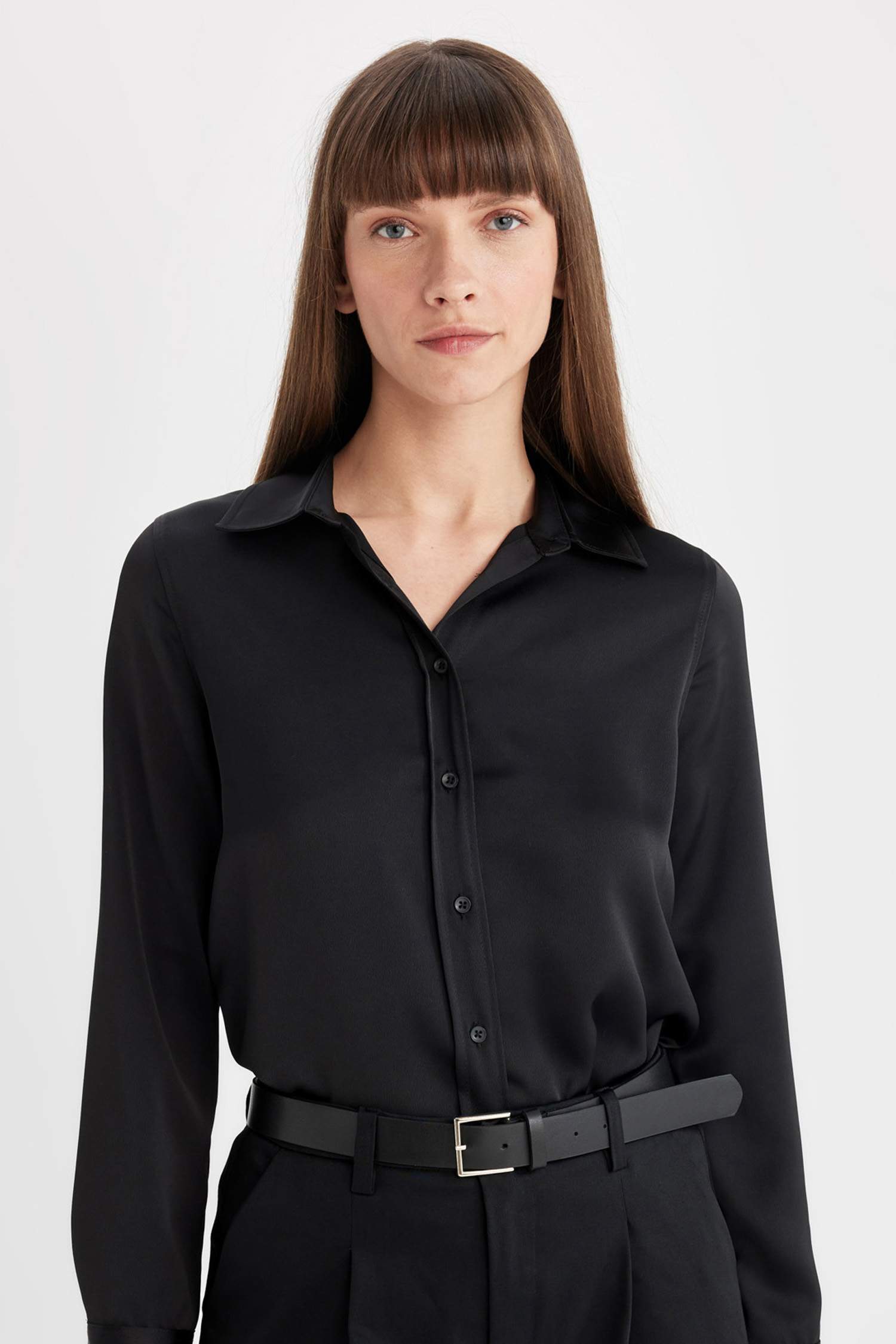 قميص بوبلين كم طويل قصة عادية