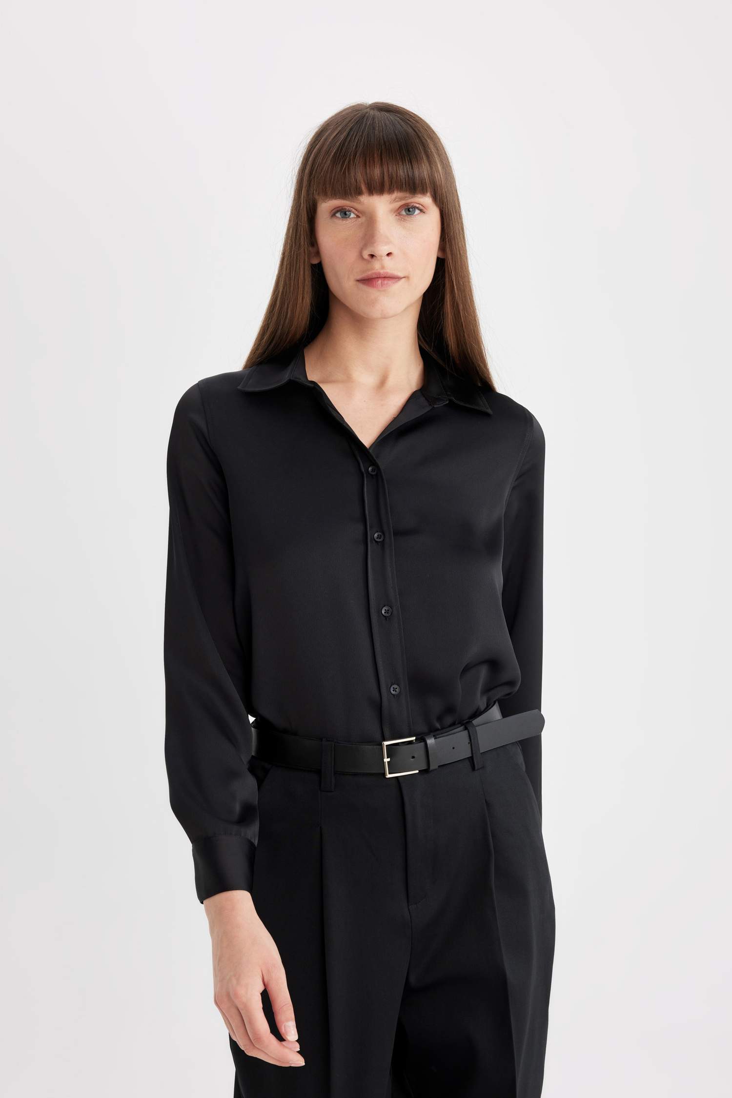 قميص بوبلين كم طويل قصة عادية