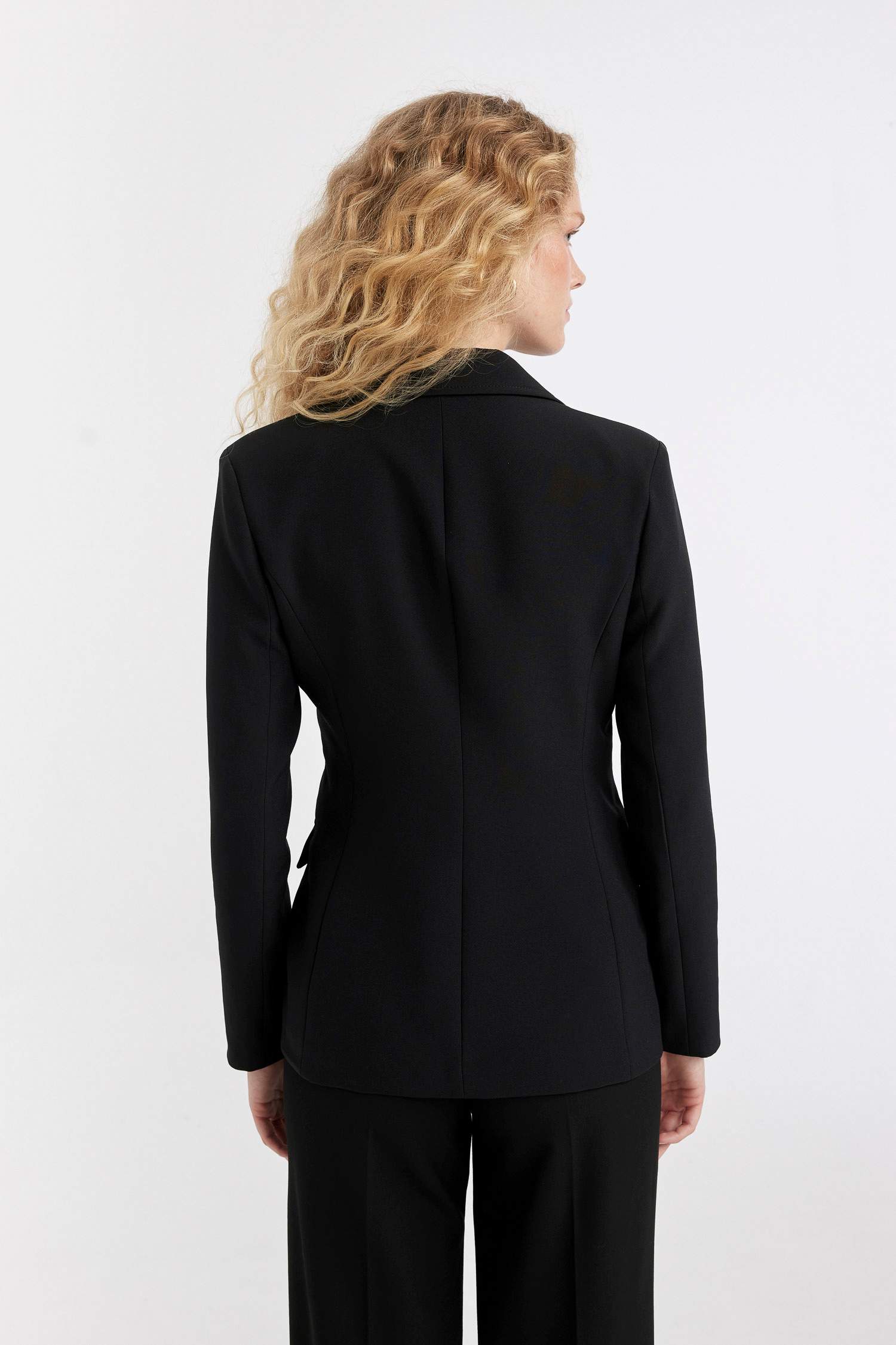 Oversize Geniş Kalıp Gömlek Yaka Düğmeli Basic Düz Blazer Ceket