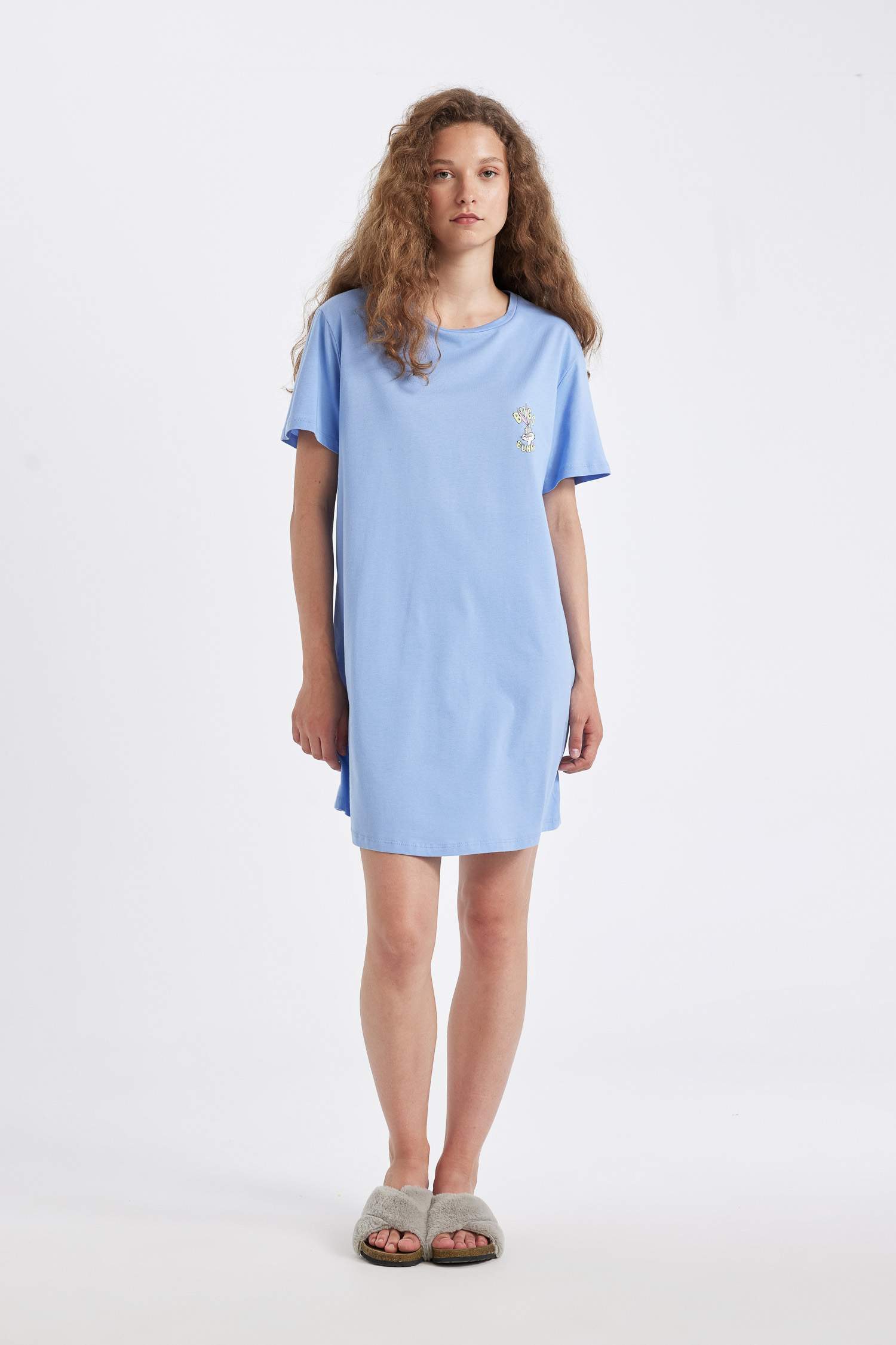 Looney Tunes Regular Fit Nightgown