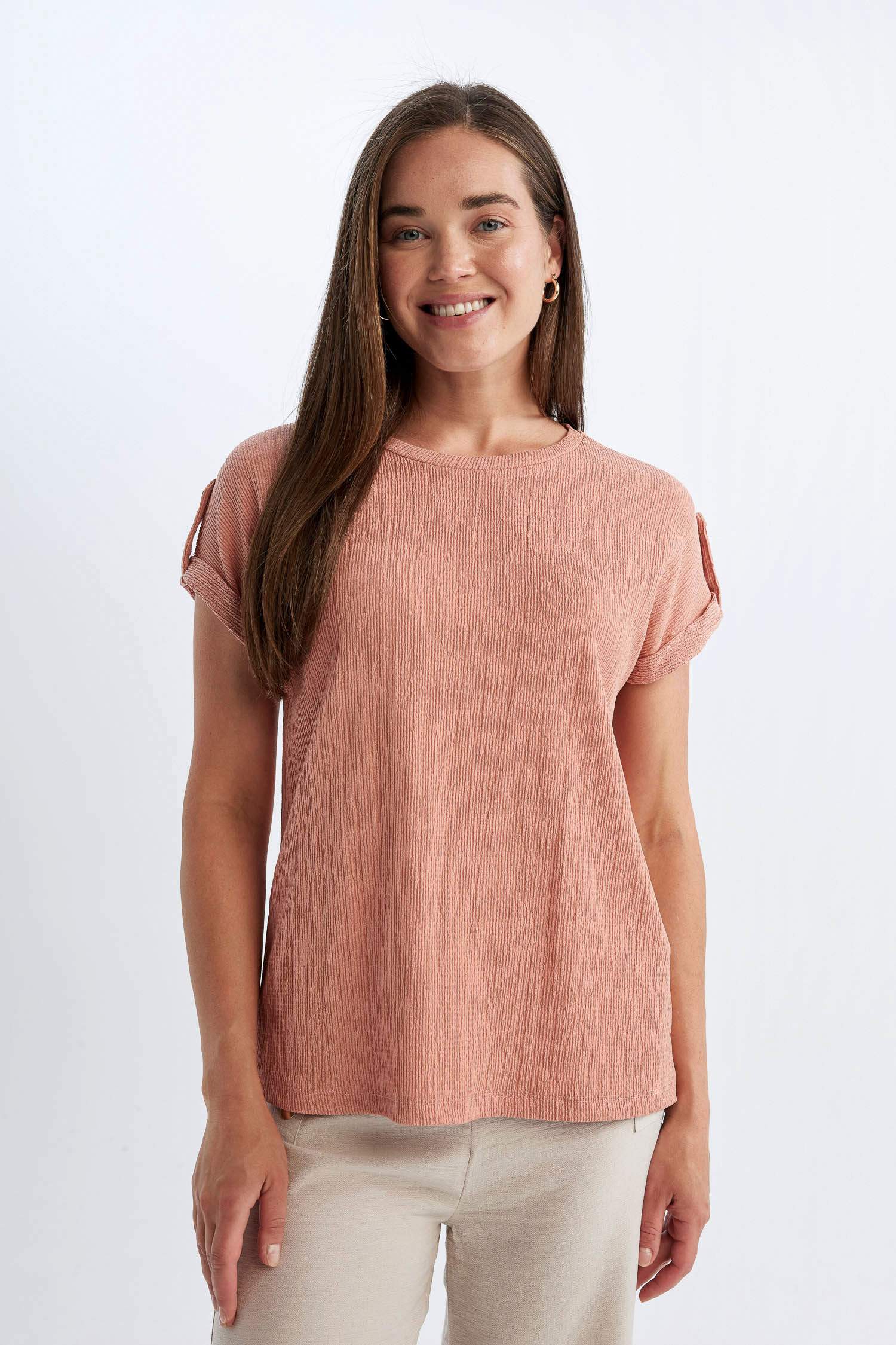 Regular Fit Bisiklet Yaka Kısa Kollu Tişört